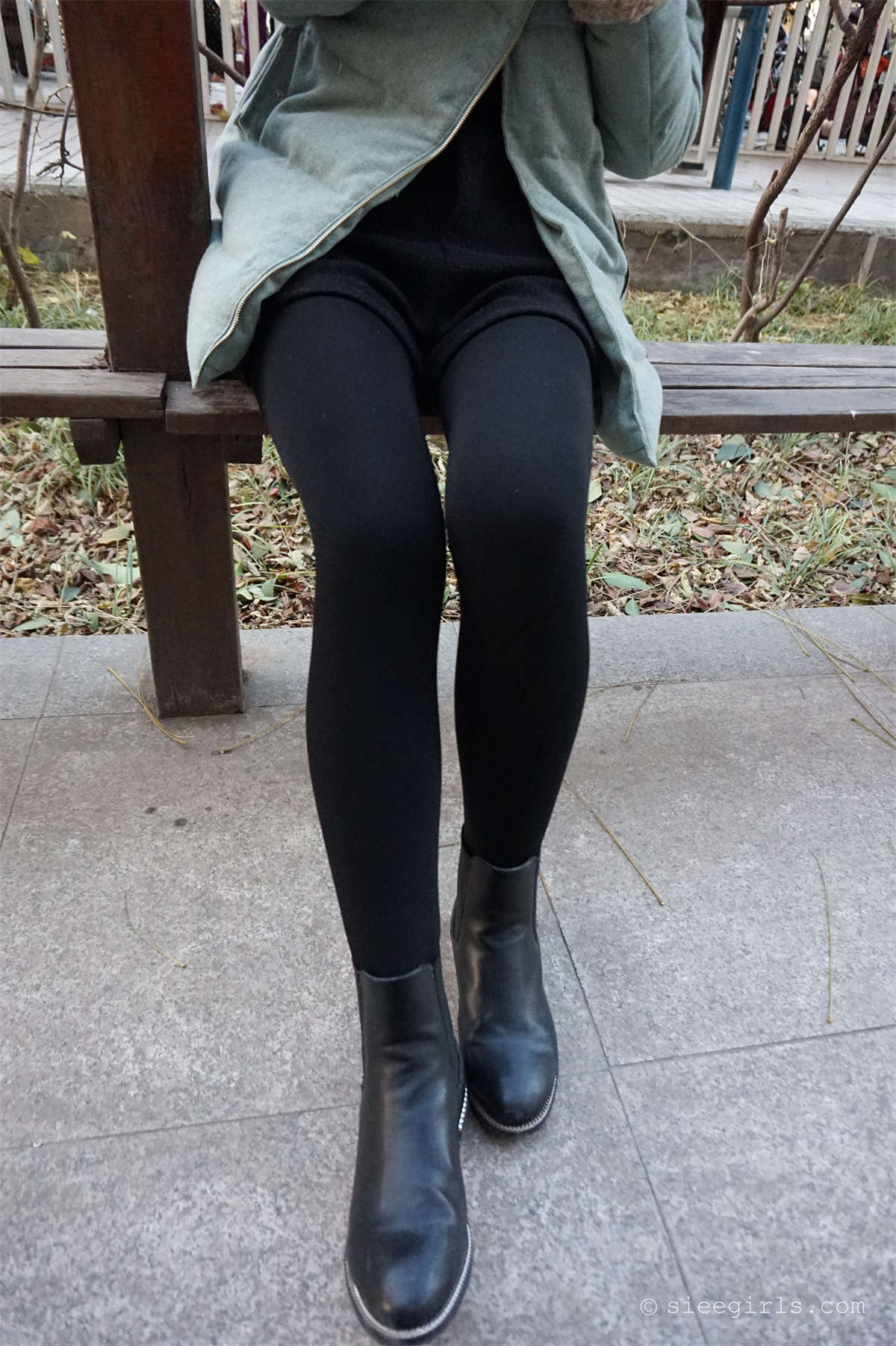 SIEE丝意新刊 NO.042 琦琦 最美年华-日更街拍