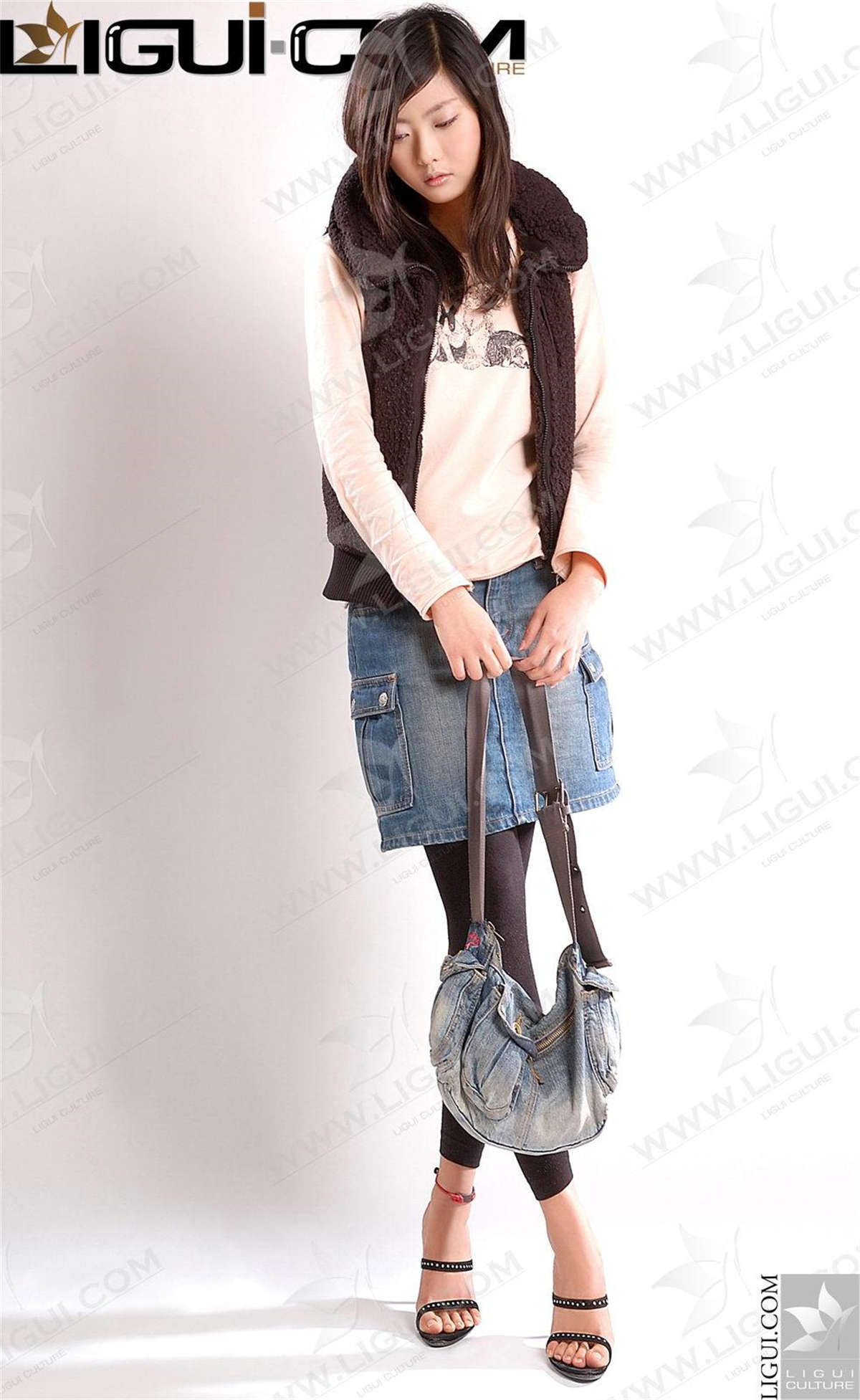 Ligui丽柜 20080830 张迪 牛仔短裙玩飘逸-日更街拍