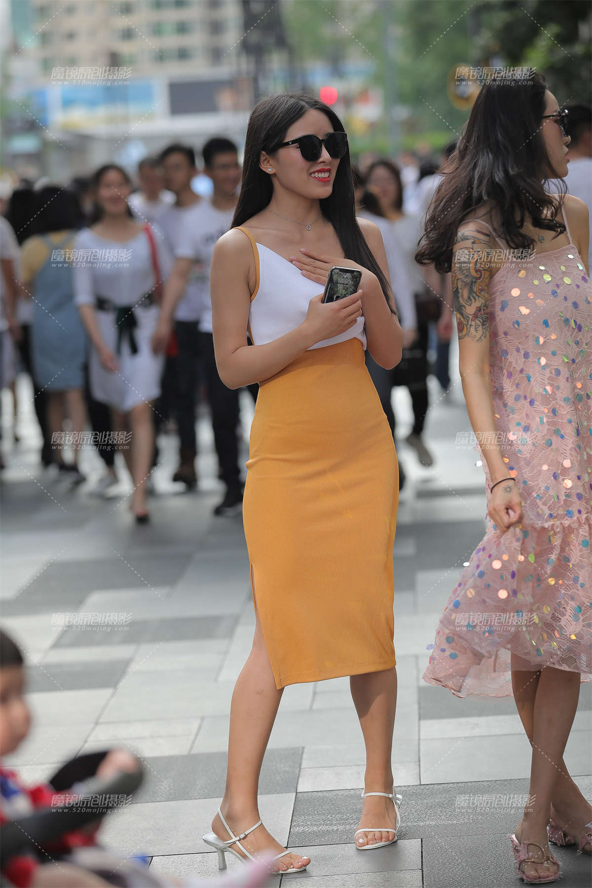 【凯恩赛贴】美臀包臀裙-日更街拍