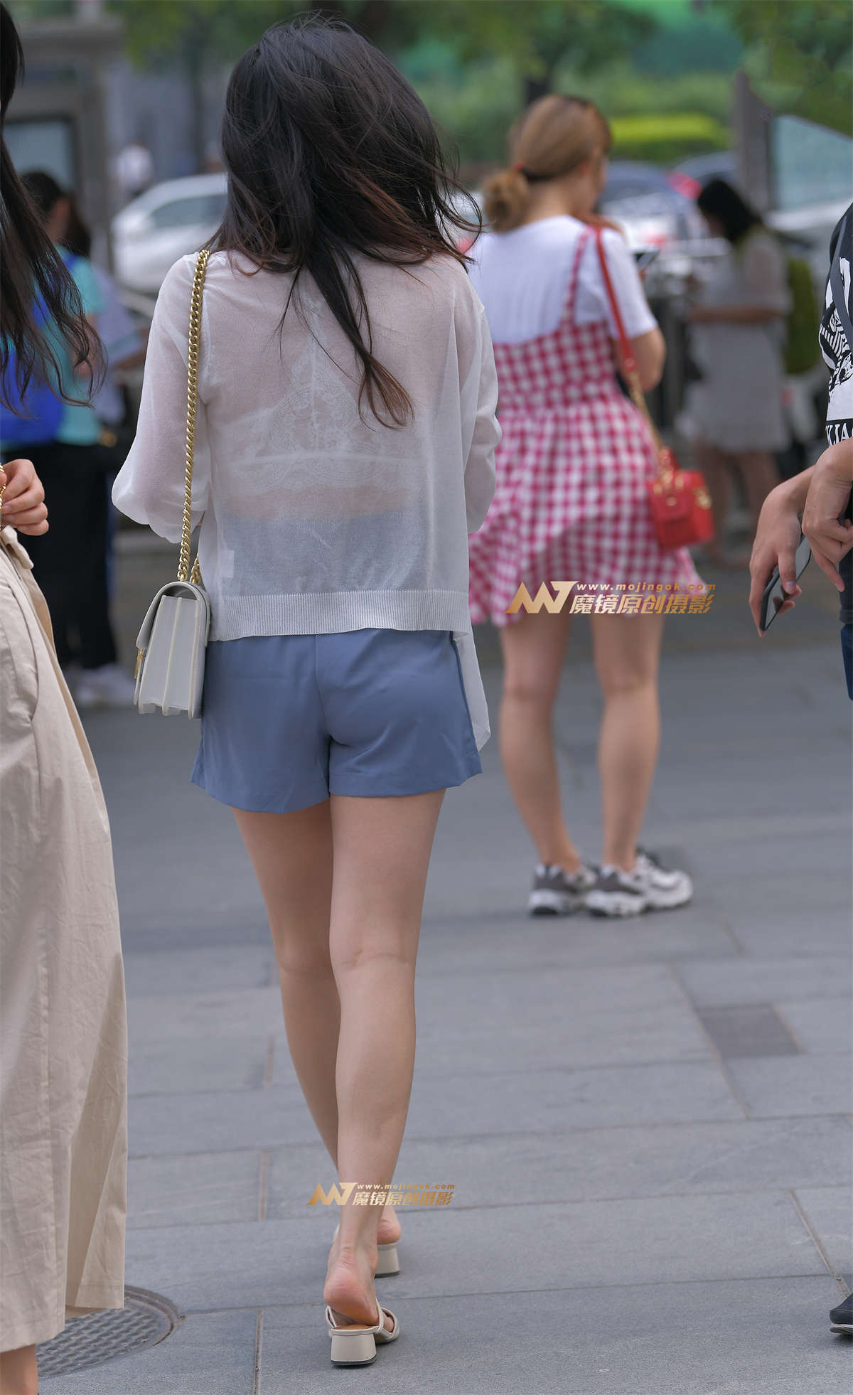 图片[2]-【红石赛贴】神情优雅-日更街拍