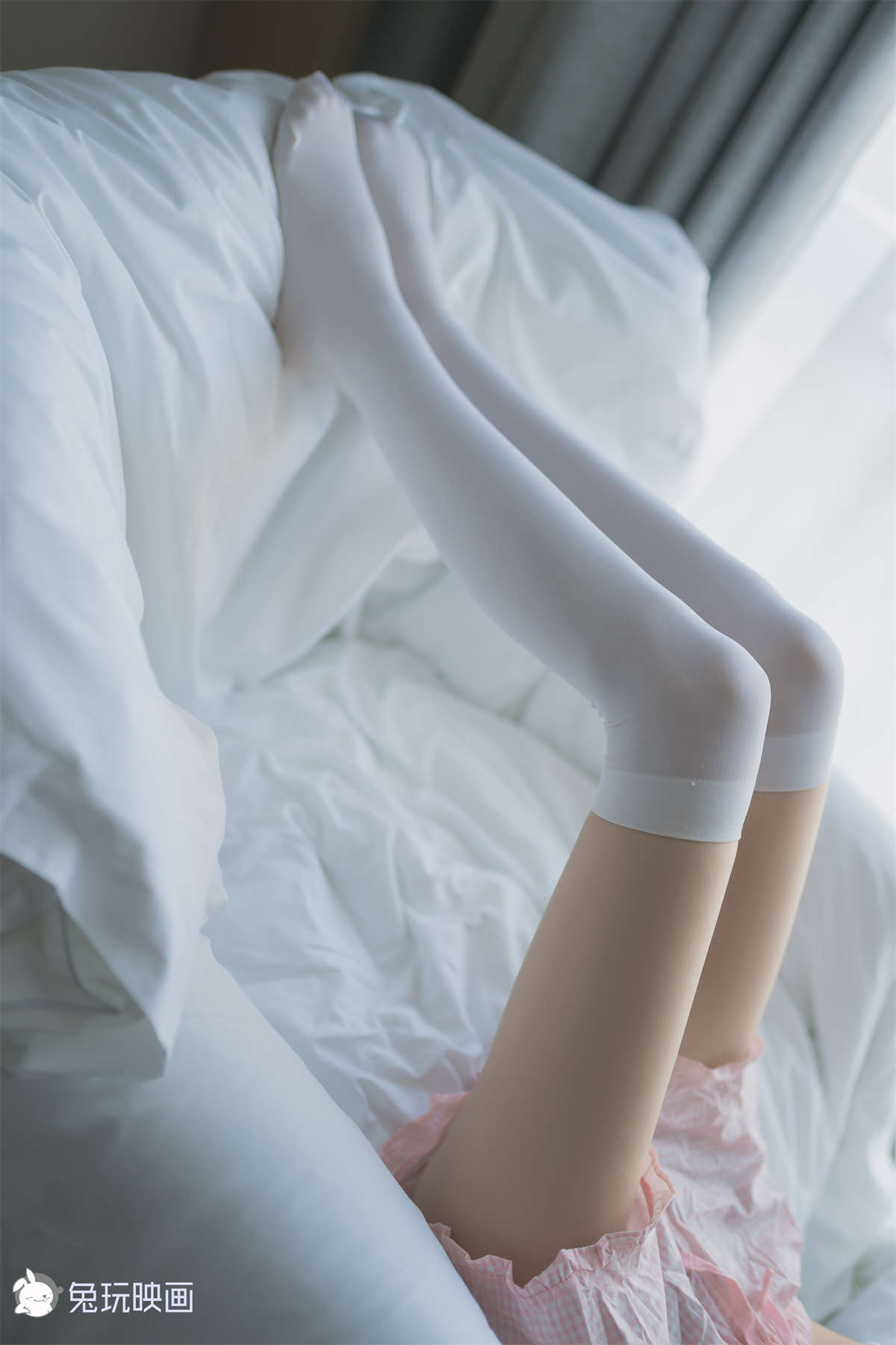 兔玩映画 B91.008 小细腿的白丝插图1