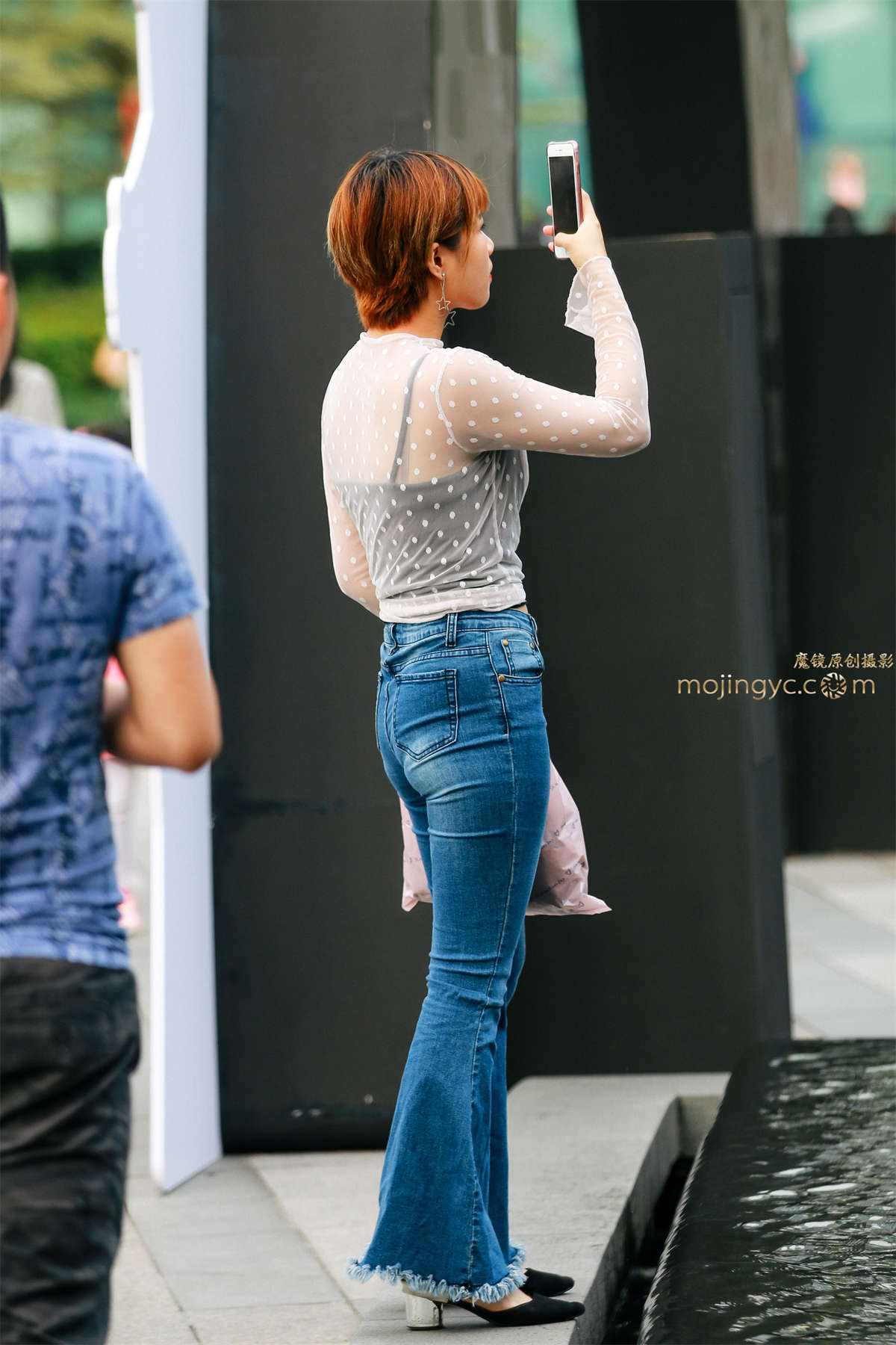 图片[2]-紧身牛仔-日更街拍