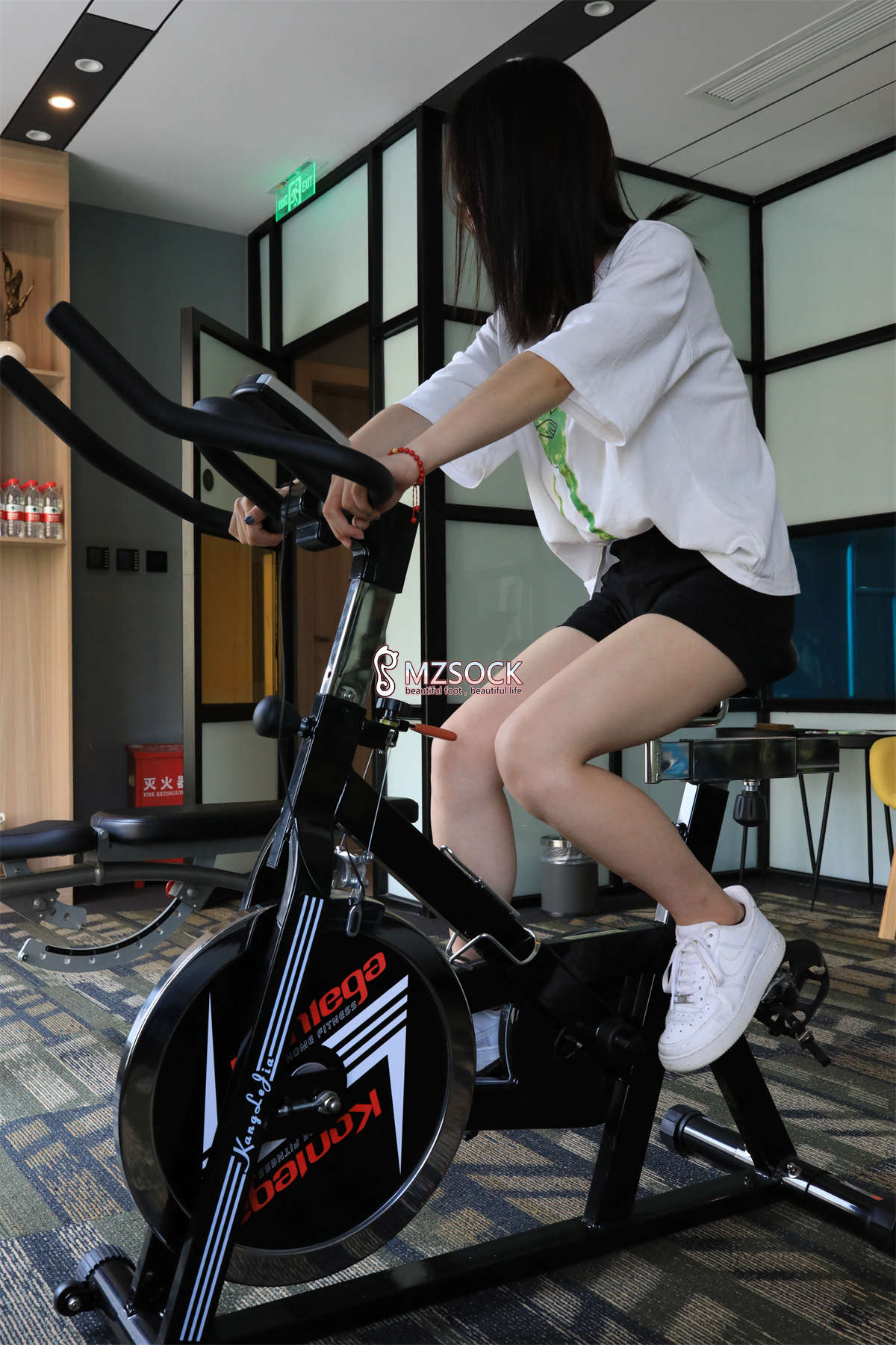 图片[2]-MZSOCK-2019 NO.040-日更街拍