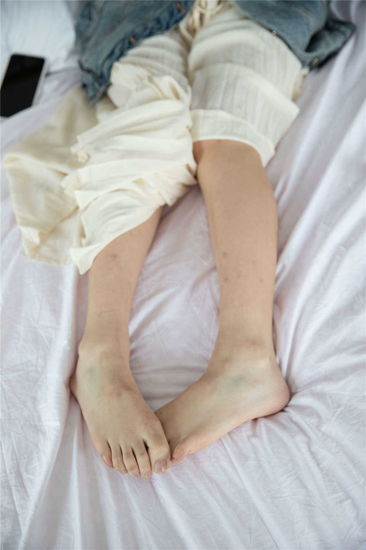 物恋传媒558期： 优优-花开芳华-日更街拍