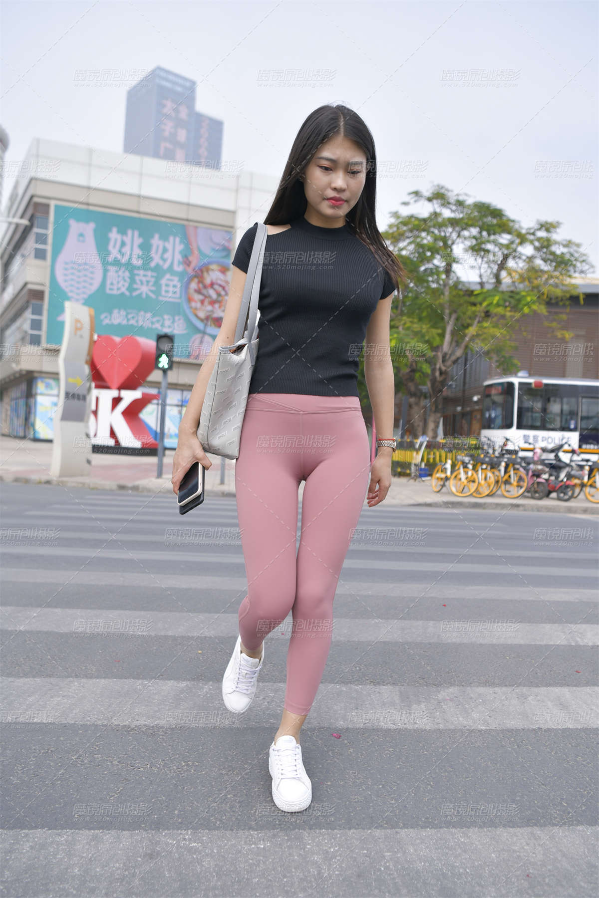 【一只麋鹿摄影作品】酒窝女孩-日更街拍