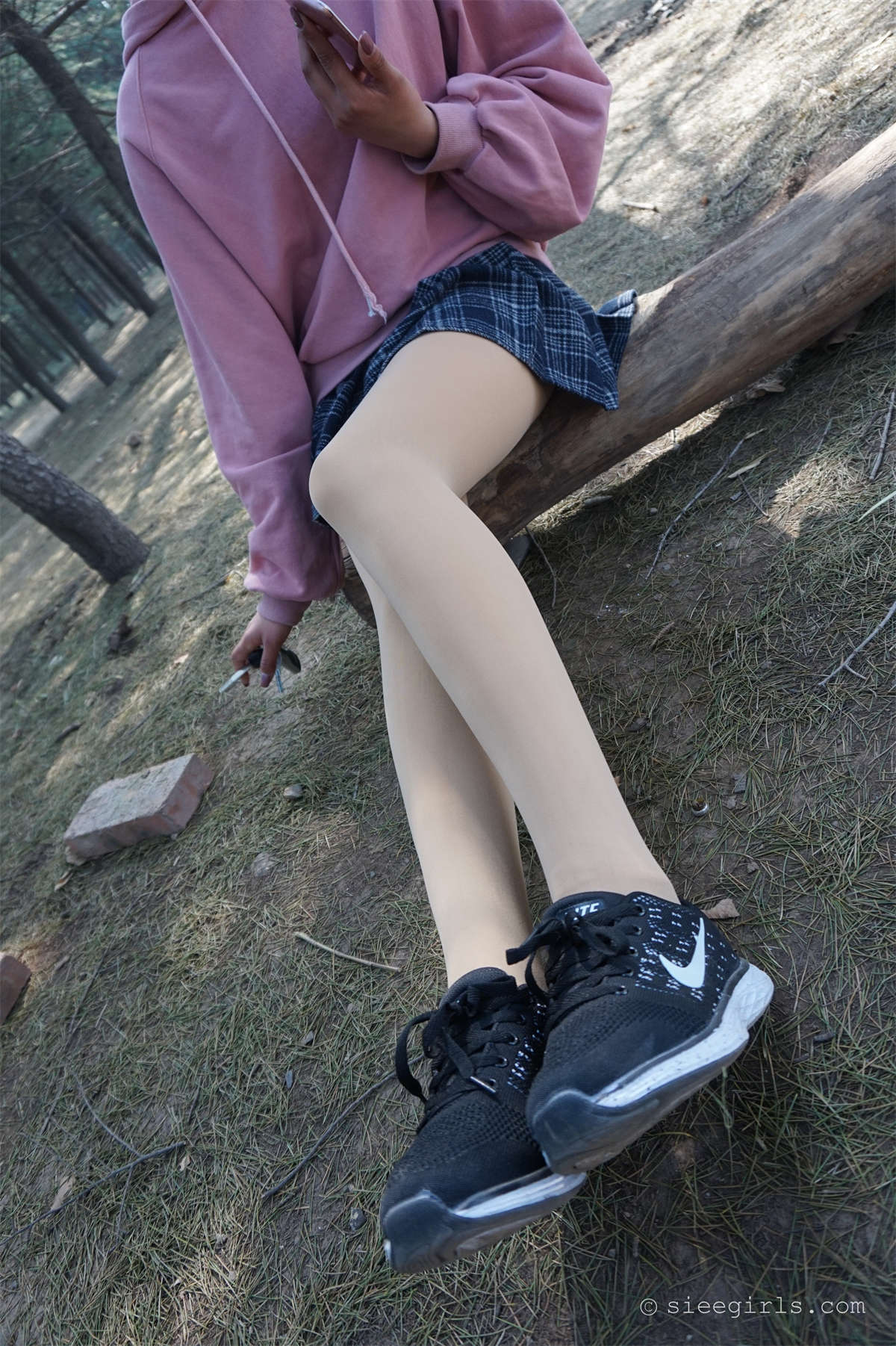 SIEE丝意新刊 NO.046 楠楠 172长腿学妹-日更街拍