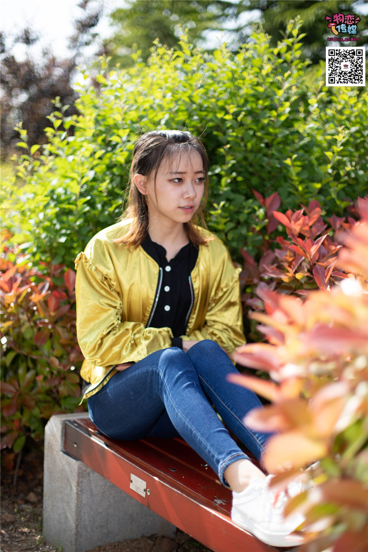 图片[2]-物恋传媒No.012期：涂鸦-娇小型女孩-日更街拍