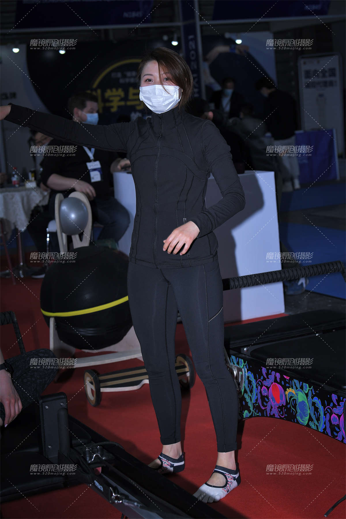 器械练习演示-日更街拍