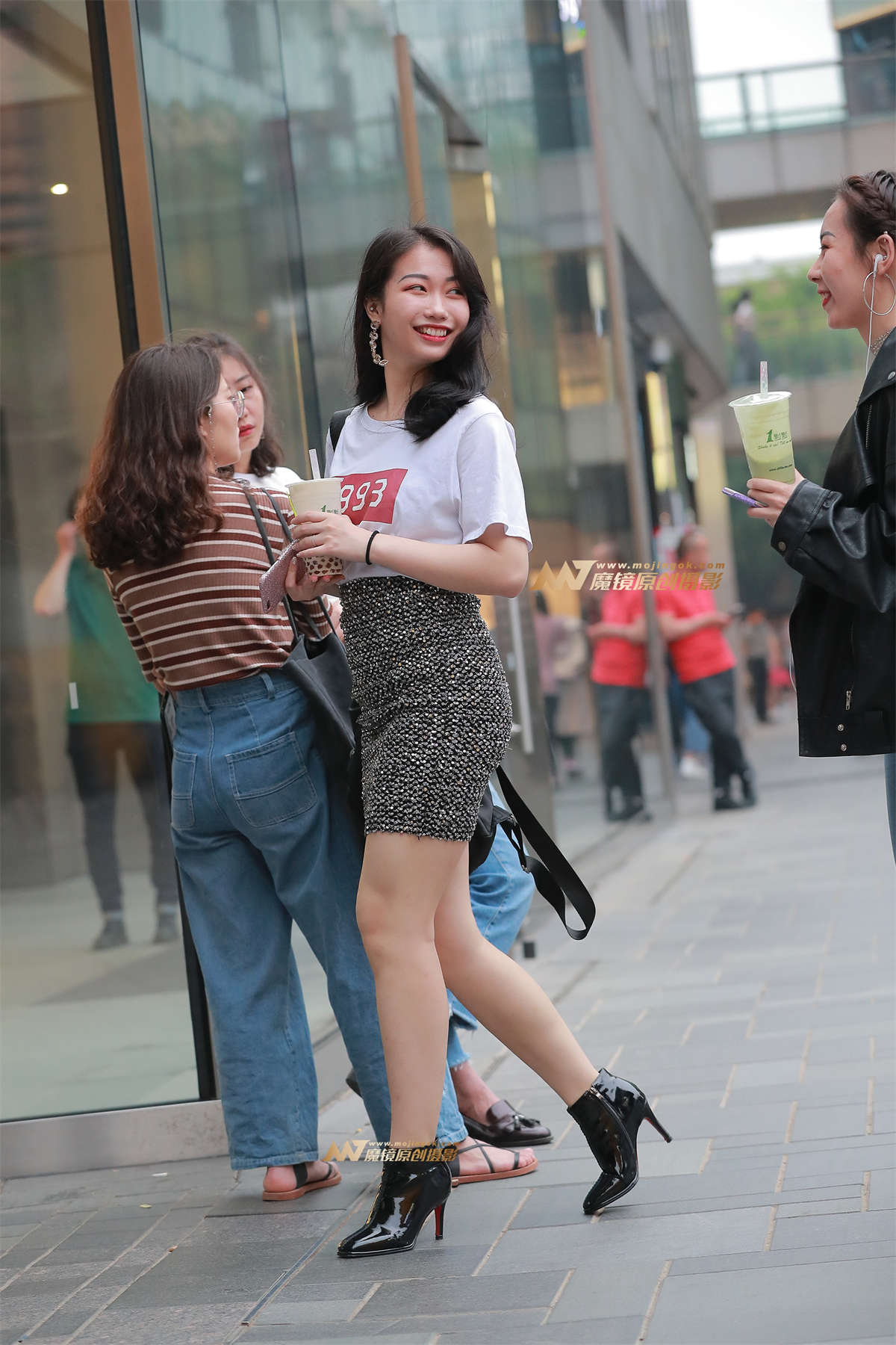 【街拍之魂赛帖】B10、傍晚的邂逅-日更街拍