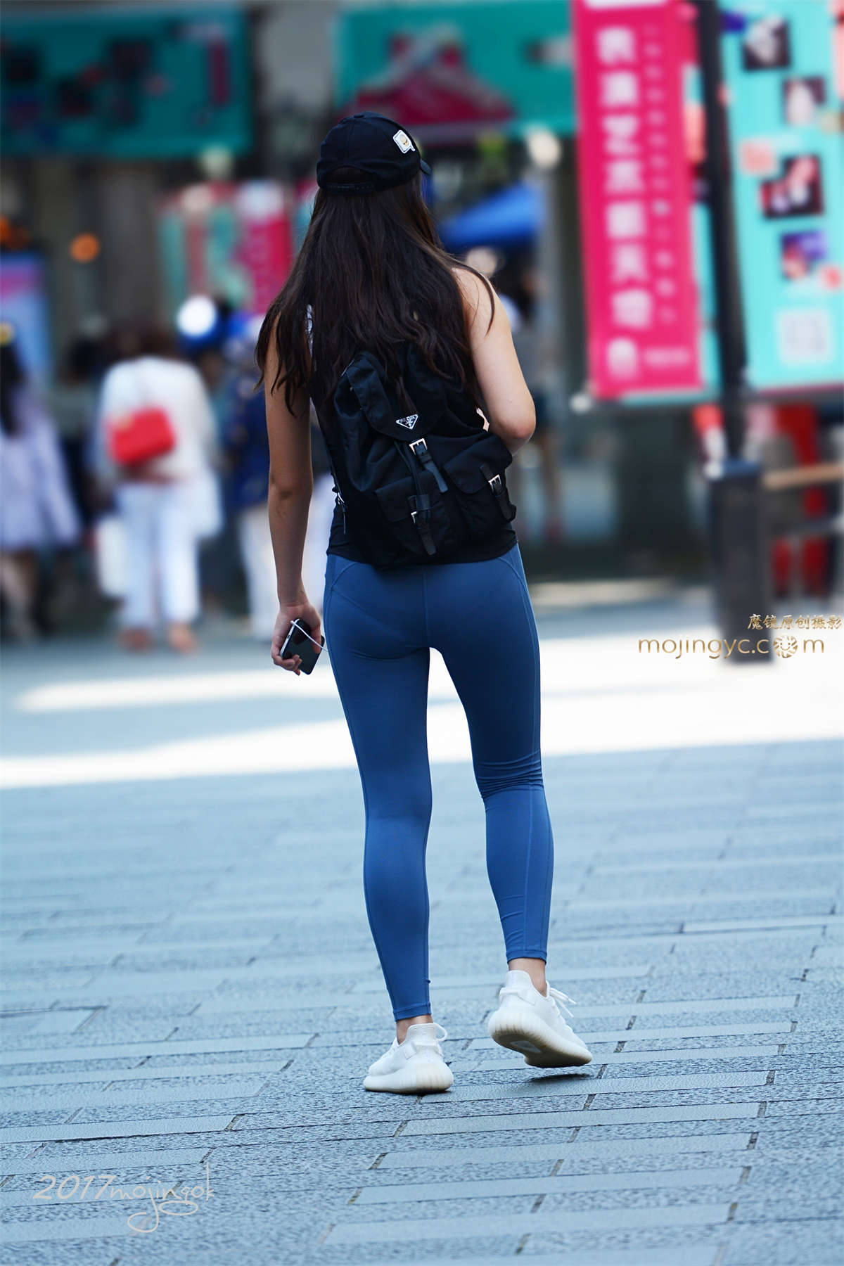 图片[2]-咔喳赛帖-兰色紧身瑜伽-日更街拍