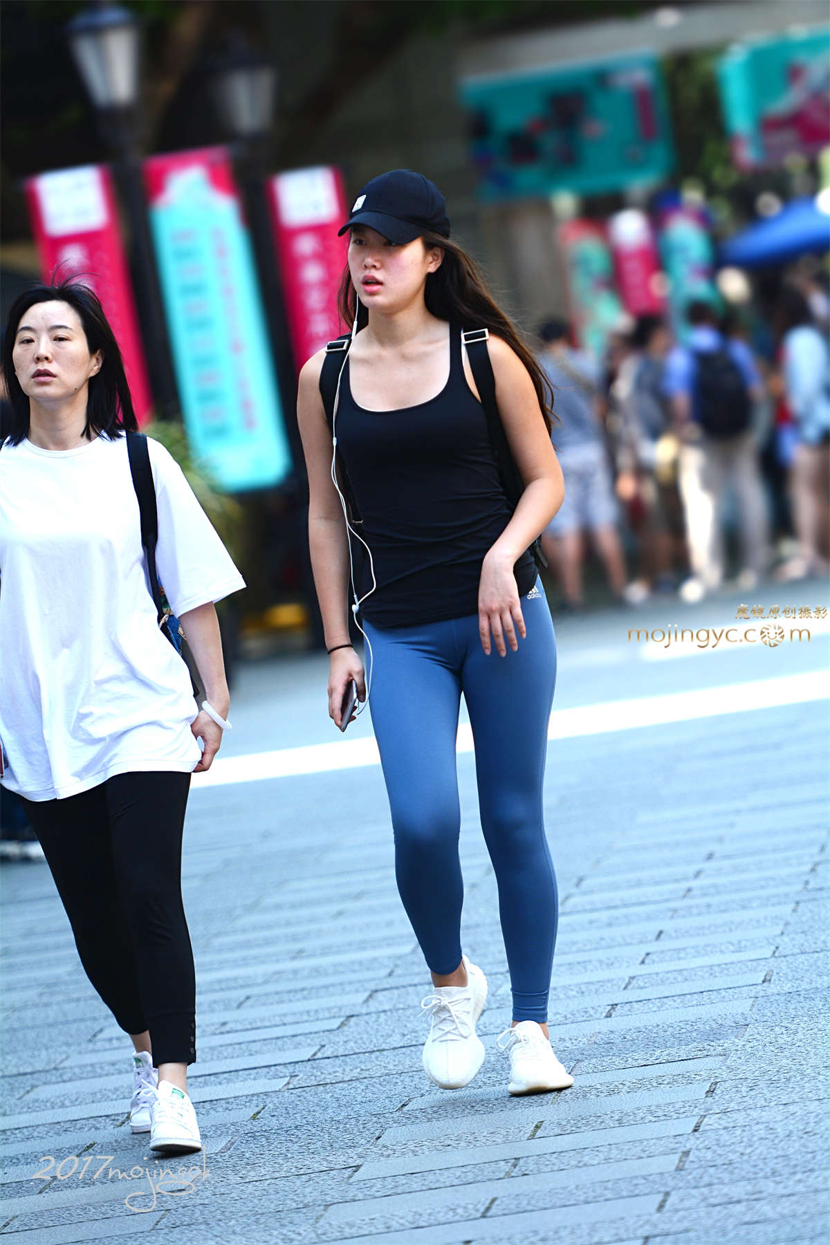 咔喳赛帖-兰色紧身瑜伽-日更街拍