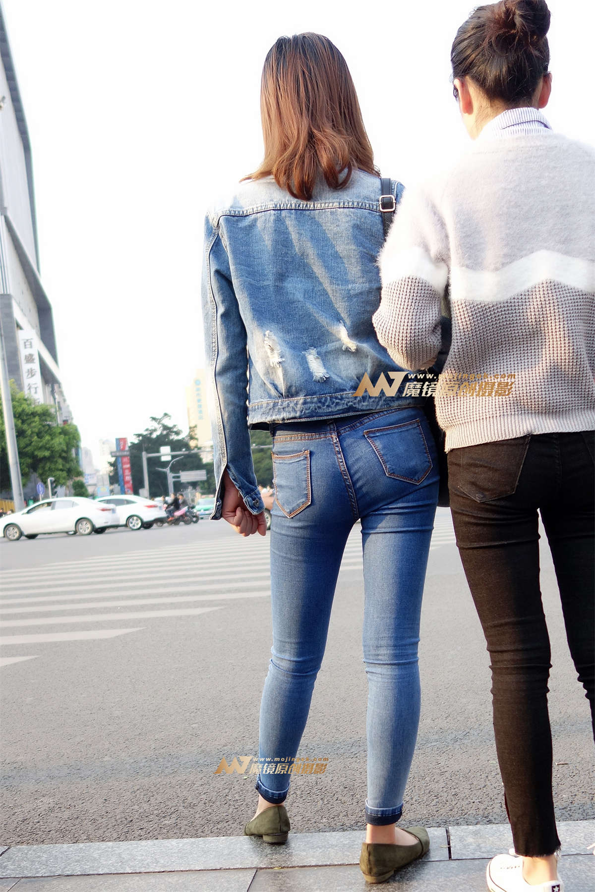 图片[2]-蓝牛妹子街拍-日更街拍