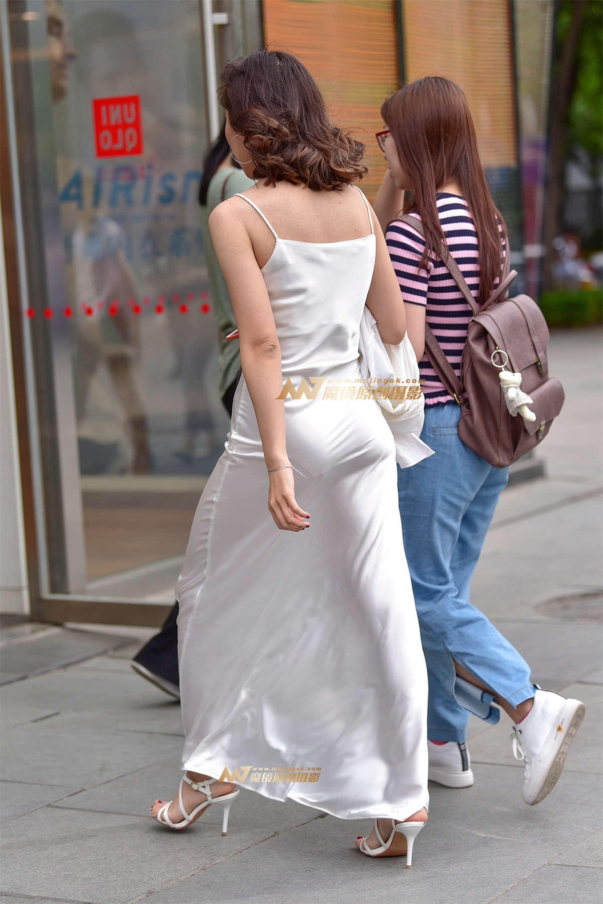 图片[2]-真丝吊带裙，清凉一夏！-日更街拍