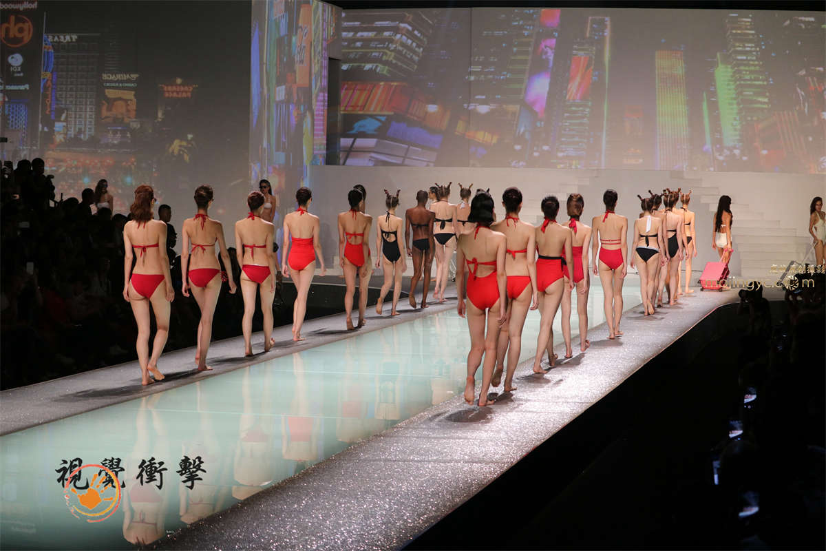 图片[2]-深圳王道超模内衣秀-日更街拍