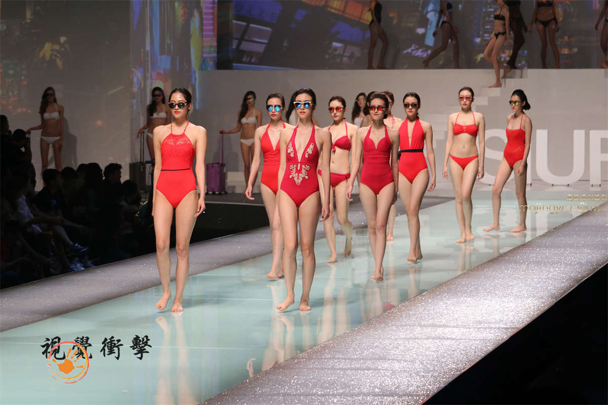 深圳王道超模内衣秀-日更街拍