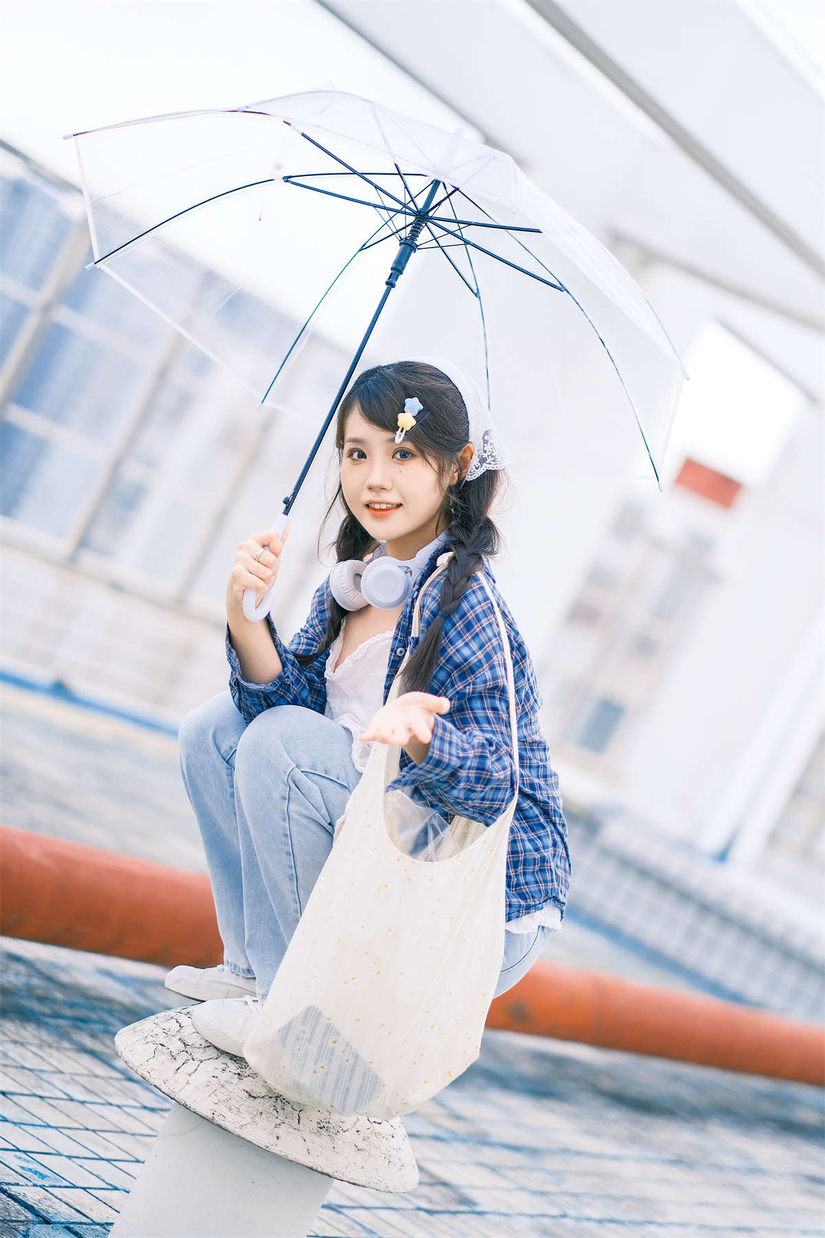 YITUYU艺图语 2024.05.29 小雨转晴 不动松鼠插图1