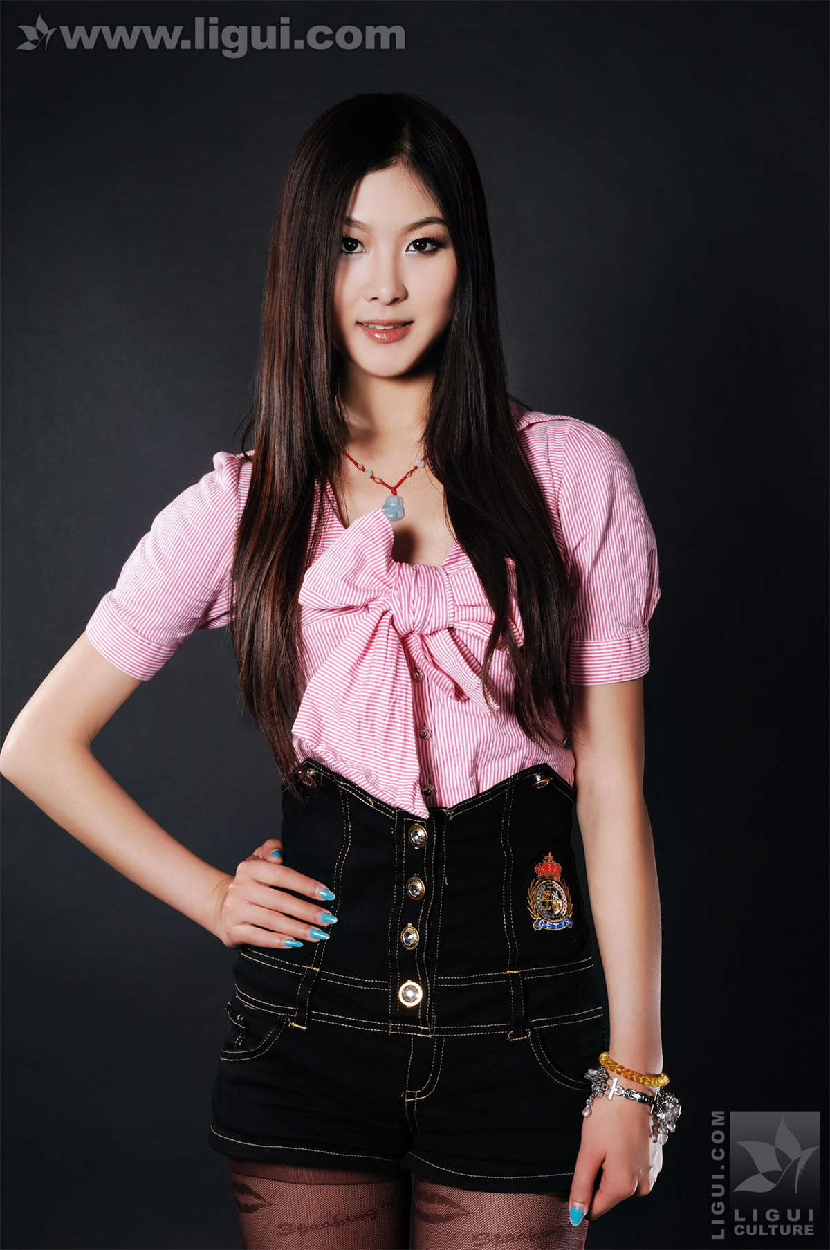 Ligui丽柜 20090729 性感迷人的丝袜 孙跃-日更街拍