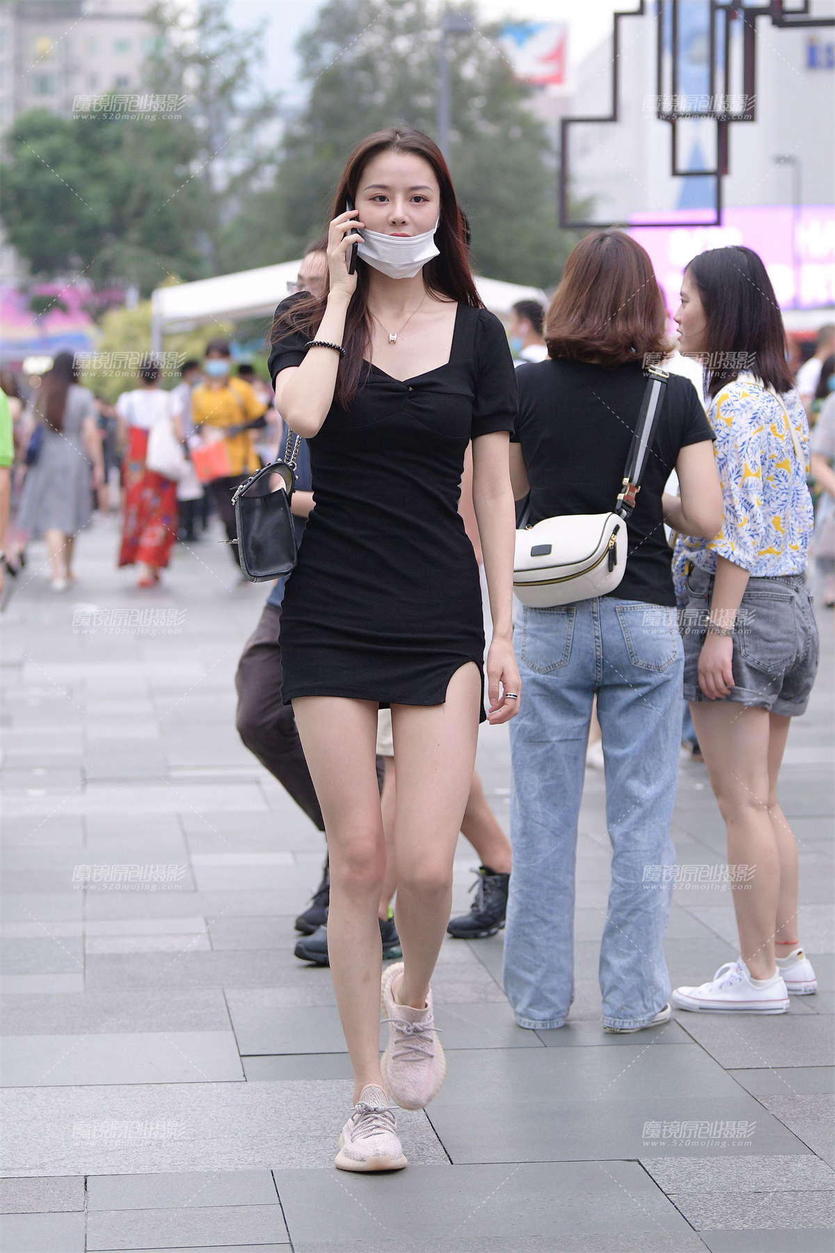 笔直美腿美女-日更街拍