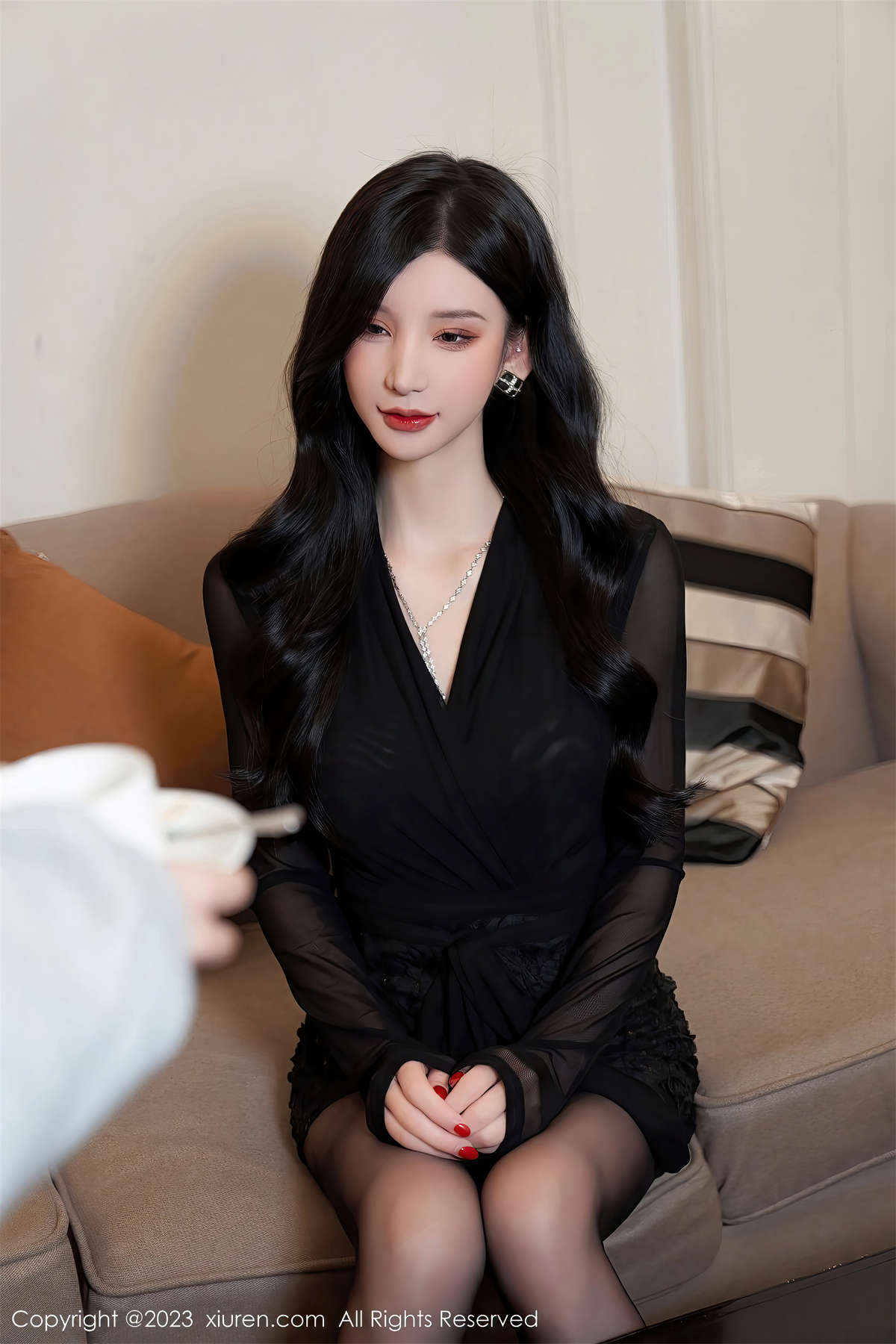 图片[2]-Xiuren秀人网 2023.06.02 No.6853 周于希-日更街拍