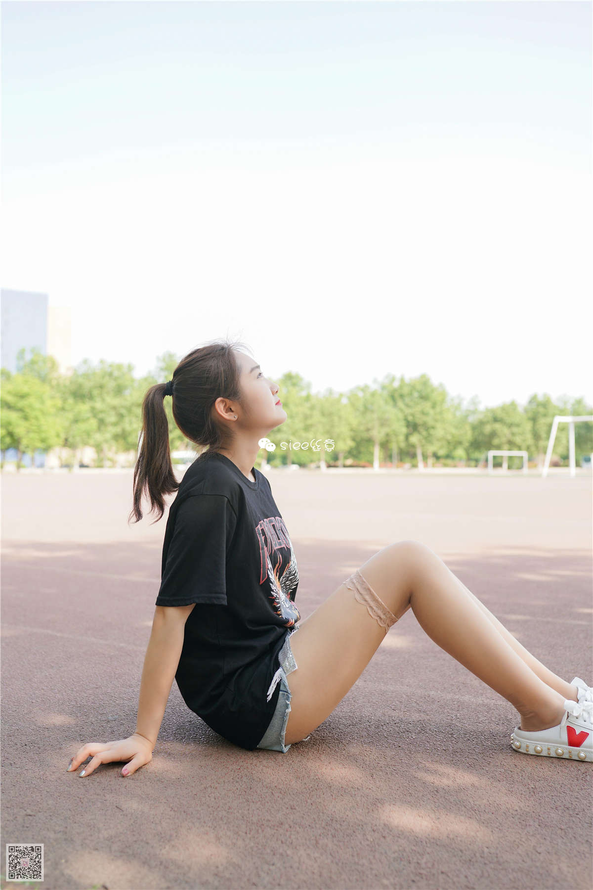 SIEE丝意 NO.299 晶晶 操场的故事-日更街拍