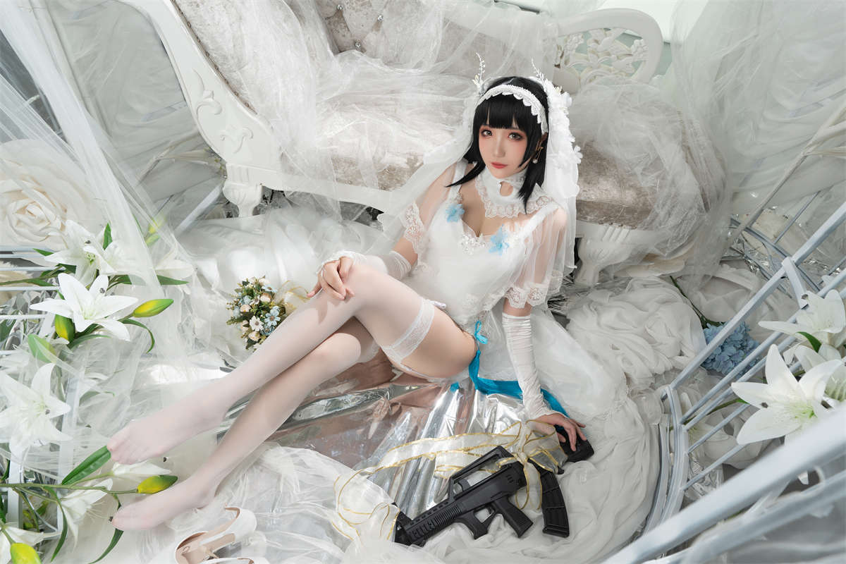 微博知名coser瓜希酱 95式花嫁-日更街拍