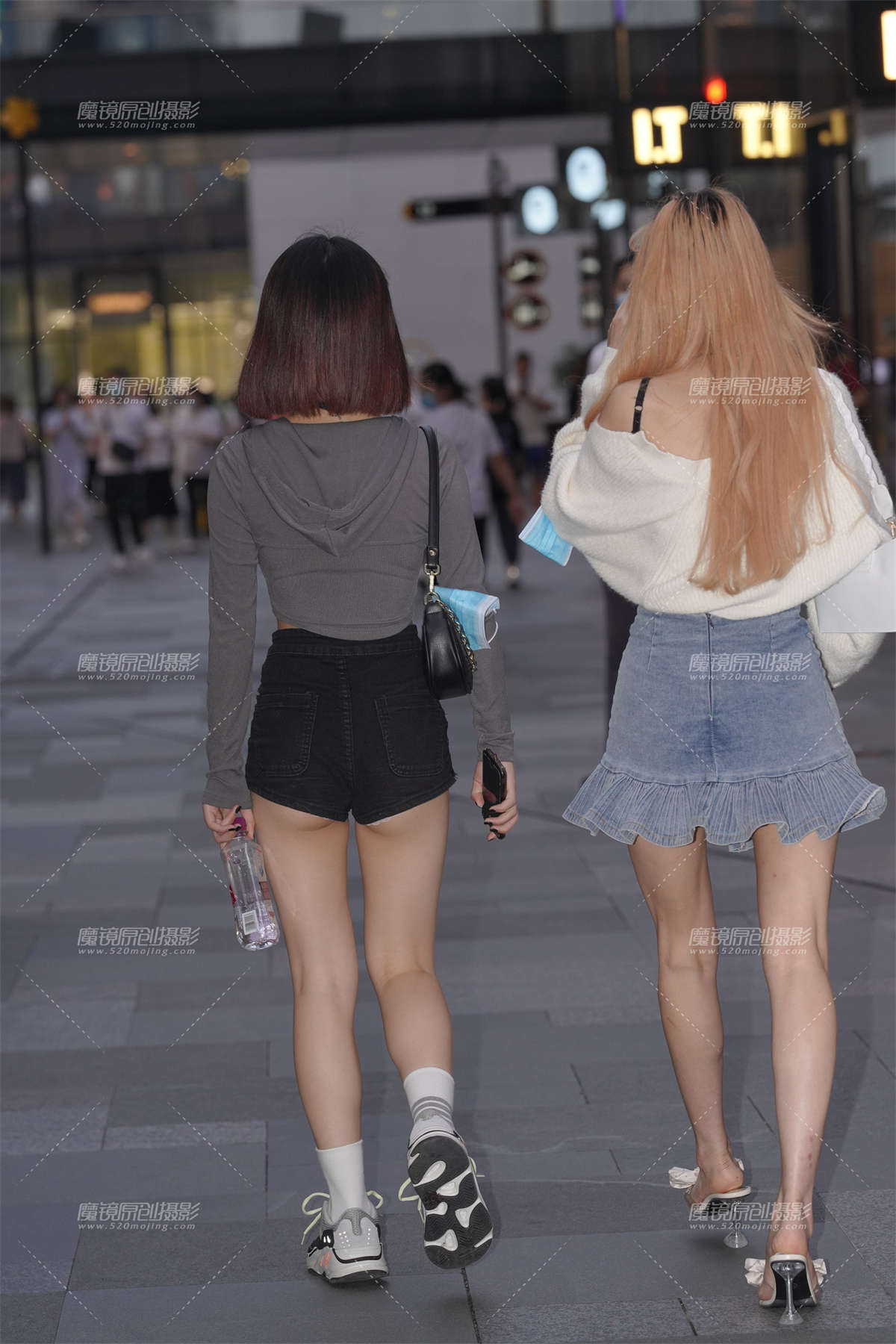 图片[2]-热裤小妹-日更街拍