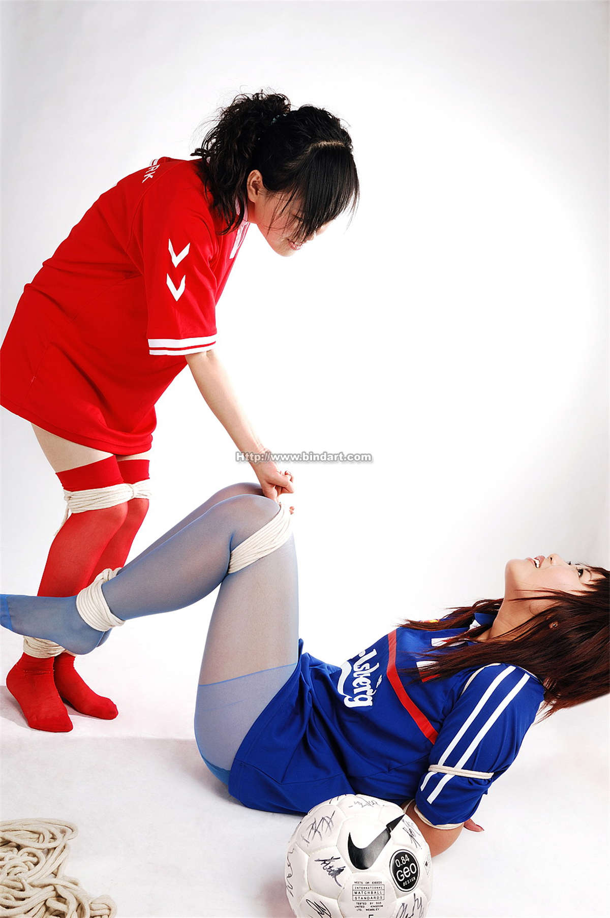 图片[2]-Bindart美束 2007-01-13 雯雯&静华-日更街拍