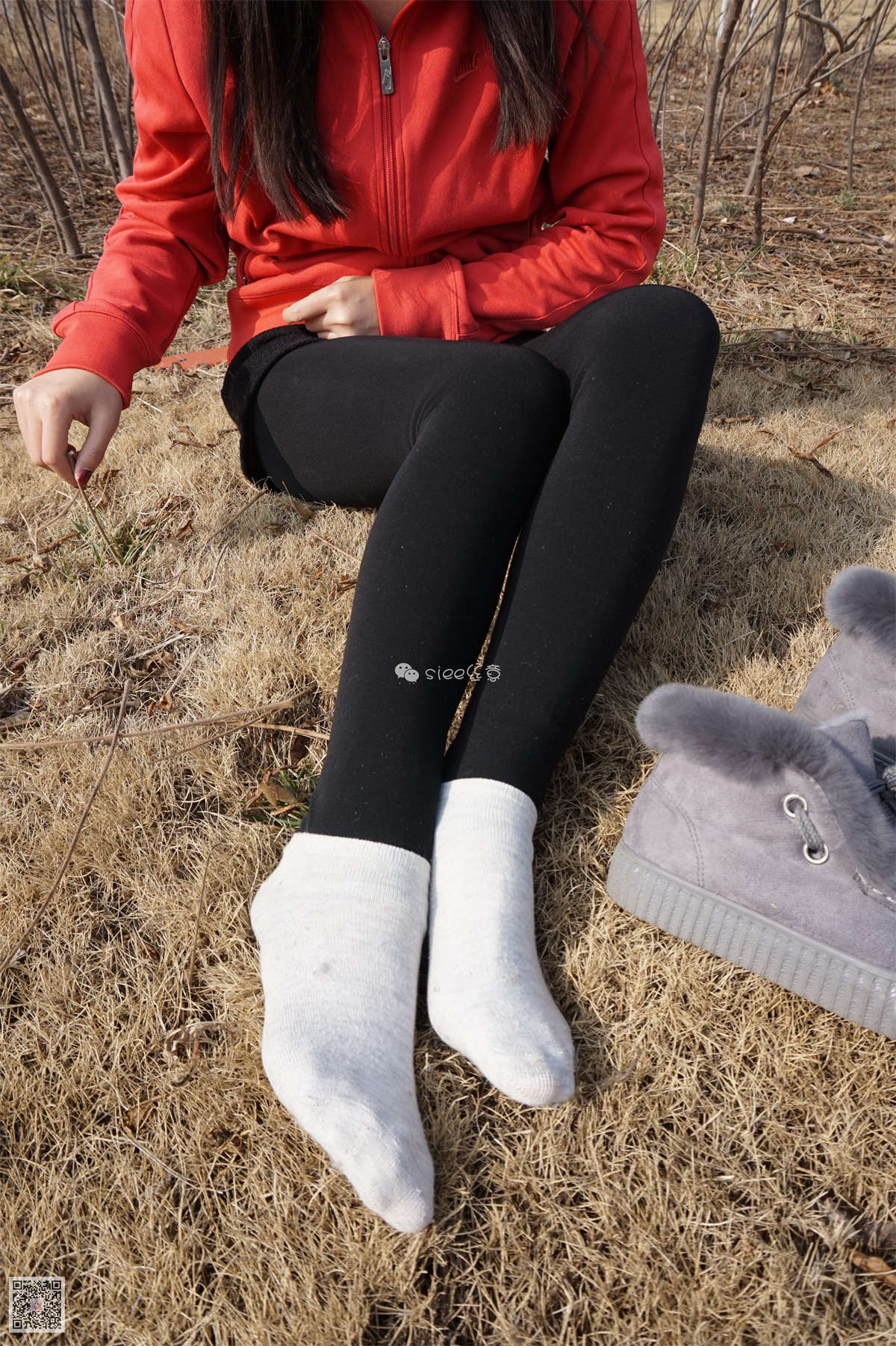 图片[2]-SIEE丝意 NO.066 琦琦 棉袜-日更街拍