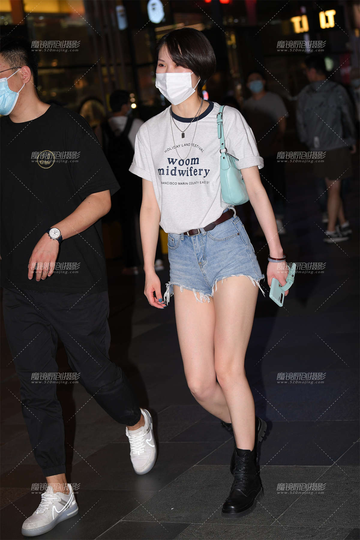 迷你热裤YY女子-日更街拍