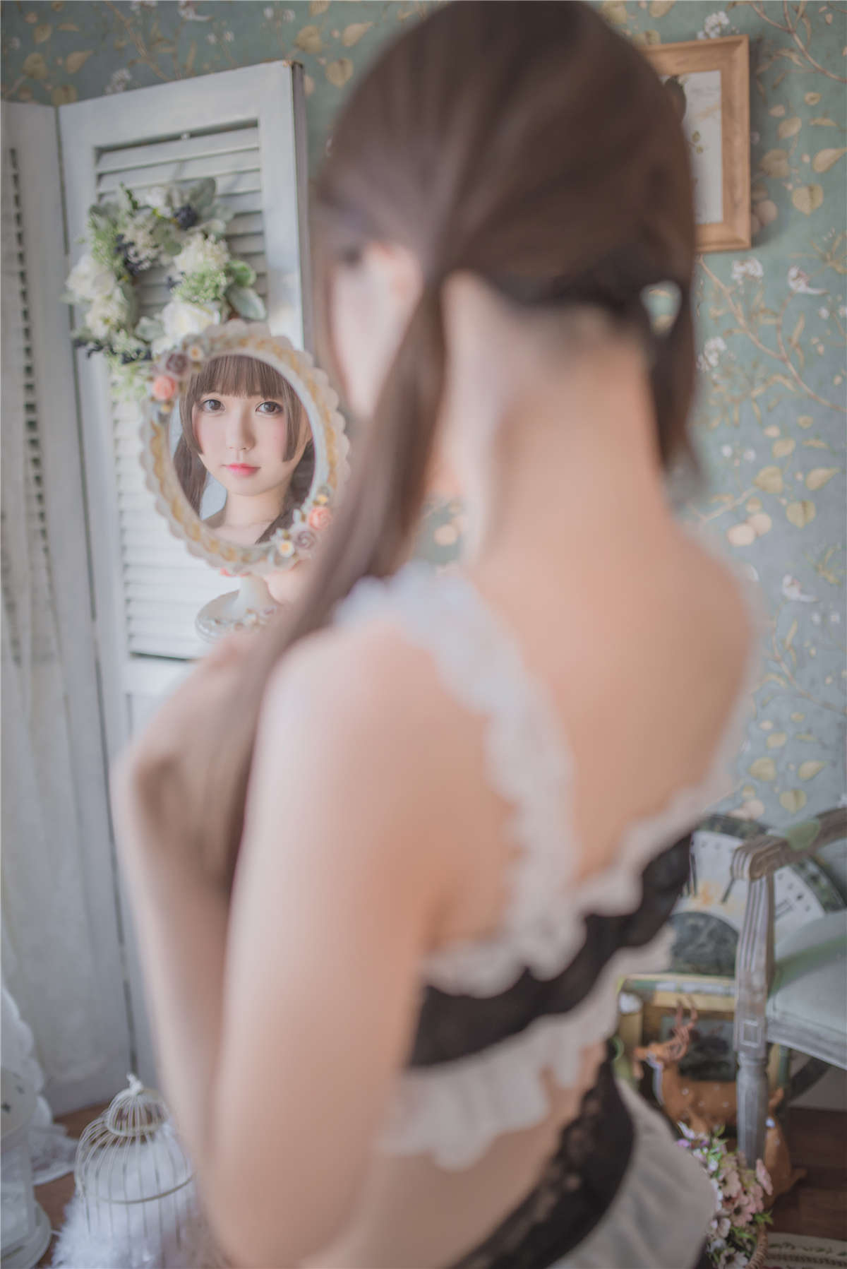 图片[2]-知名动漫博主-白金Saki No.2 吊带袜私房-日更街拍