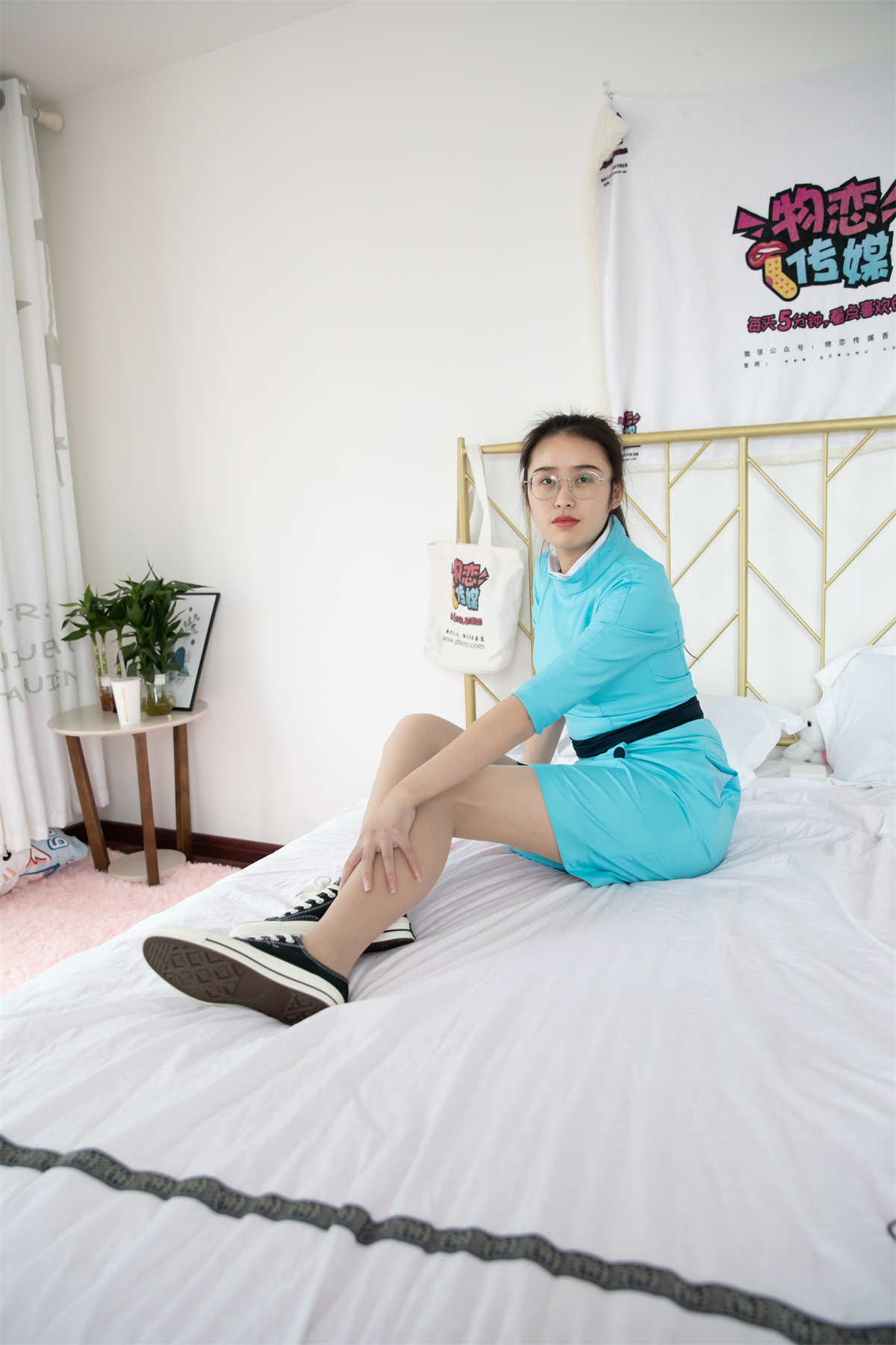 物恋传媒 NO.742期 菲菲-驻守时光-日更街拍