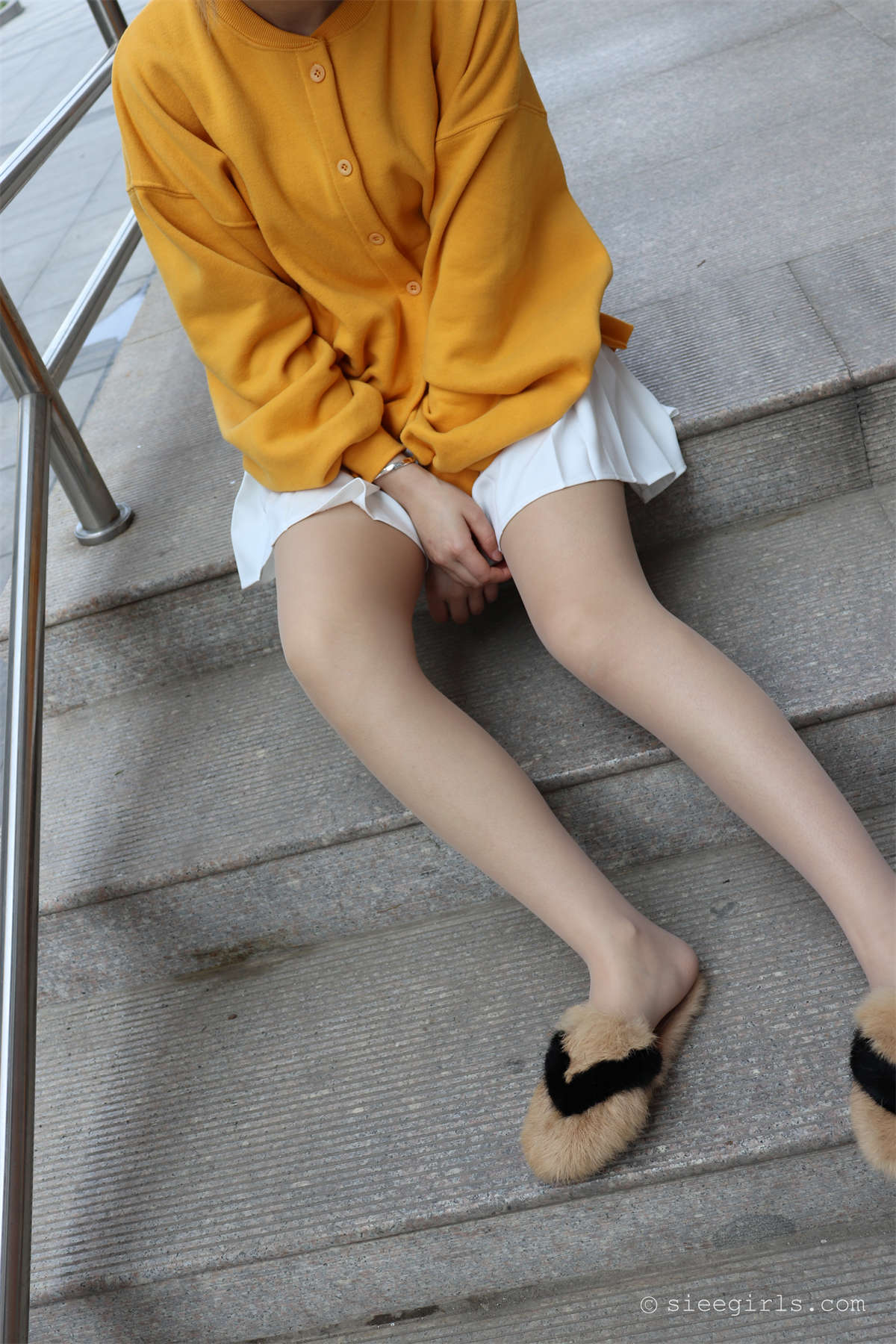 图片[2]-SIEE丝意新刊 NO.056 依依姐姐2-日更街拍