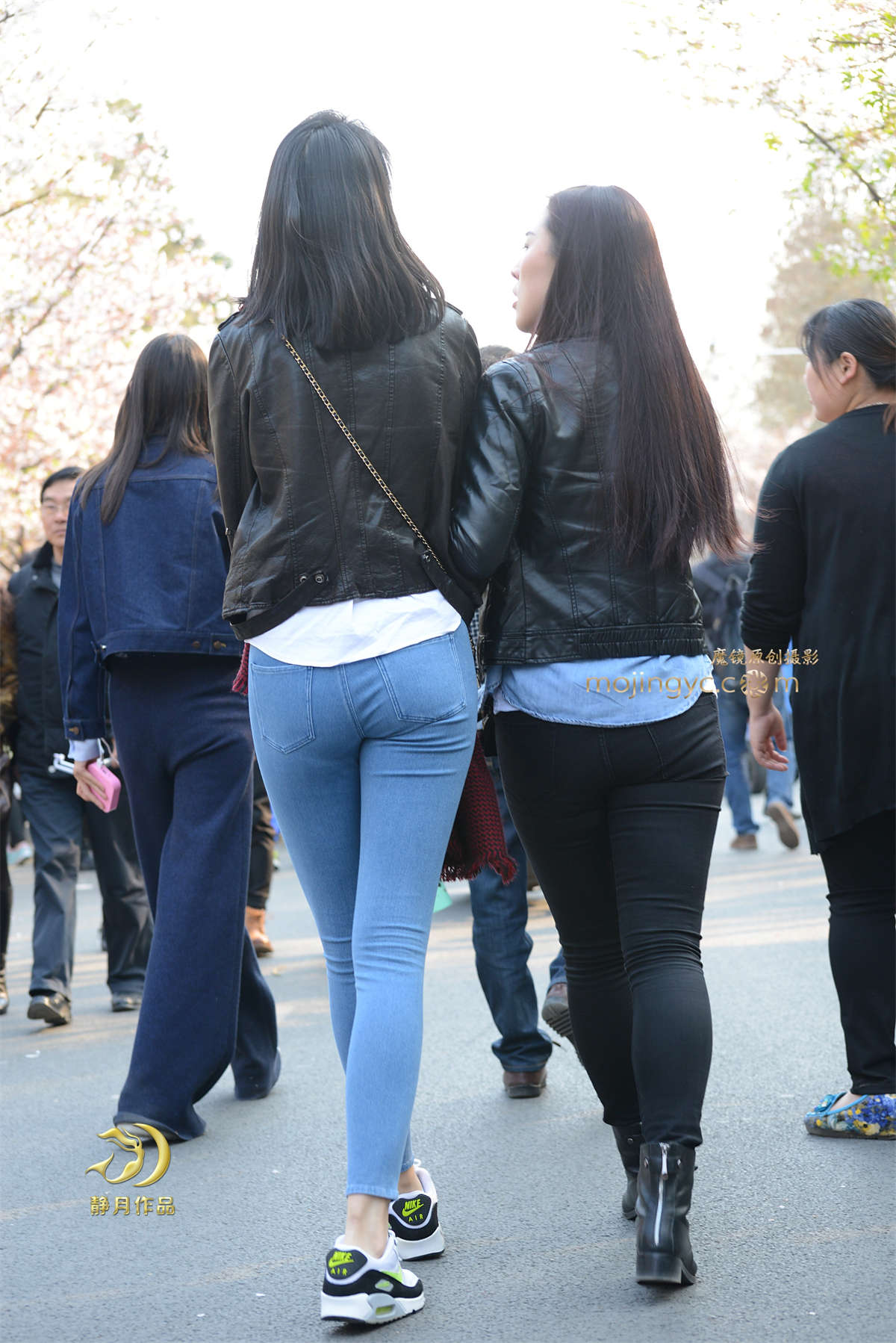 高挑的蓝牛妹-（18P）-日更街拍