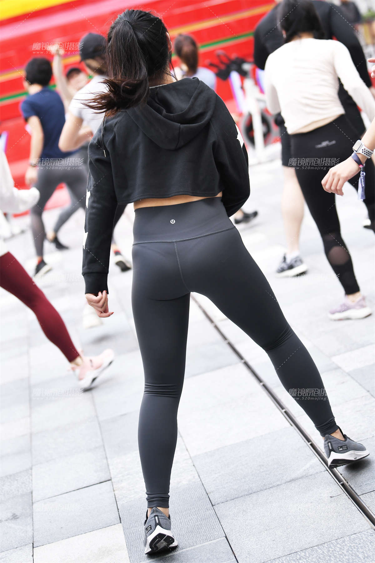 图片[2]-【咔喳赛贴】快乐健身-日更街拍