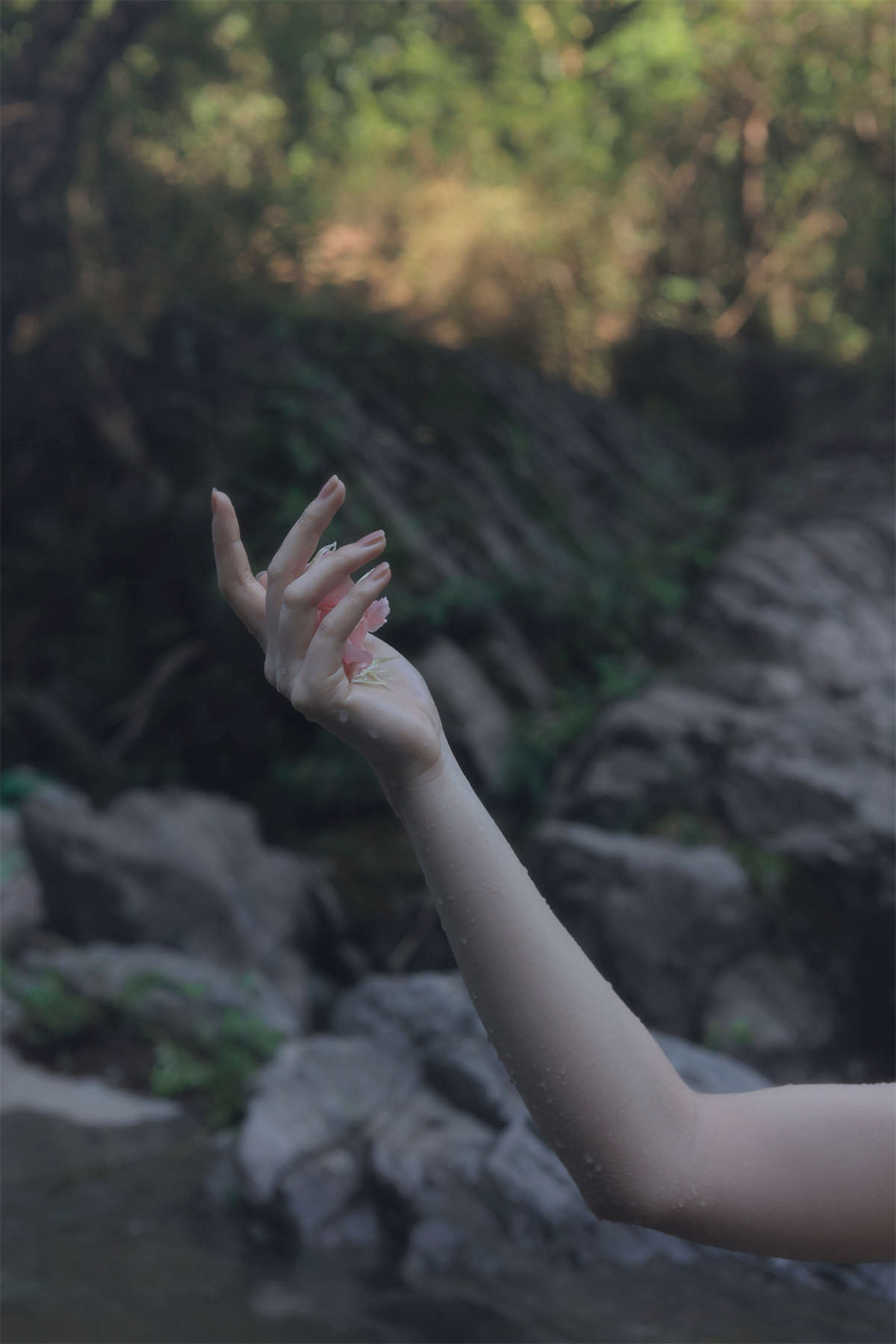 图片[2]-桃良阿宅 屿间-日更街拍