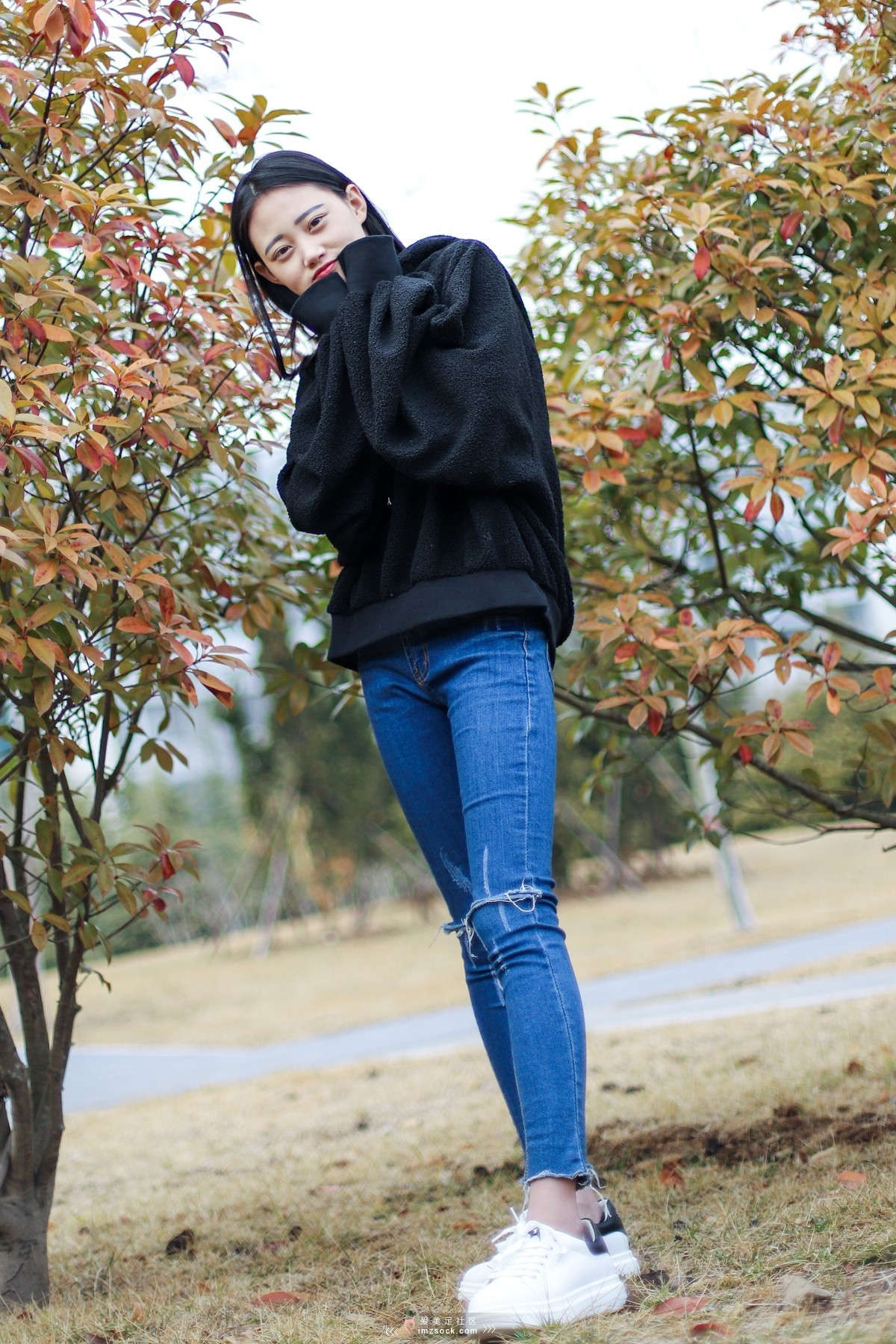 图片[2]-MZSOCK-2018 No.52 苗欣 板鞋 黑色小短袜-日更街拍