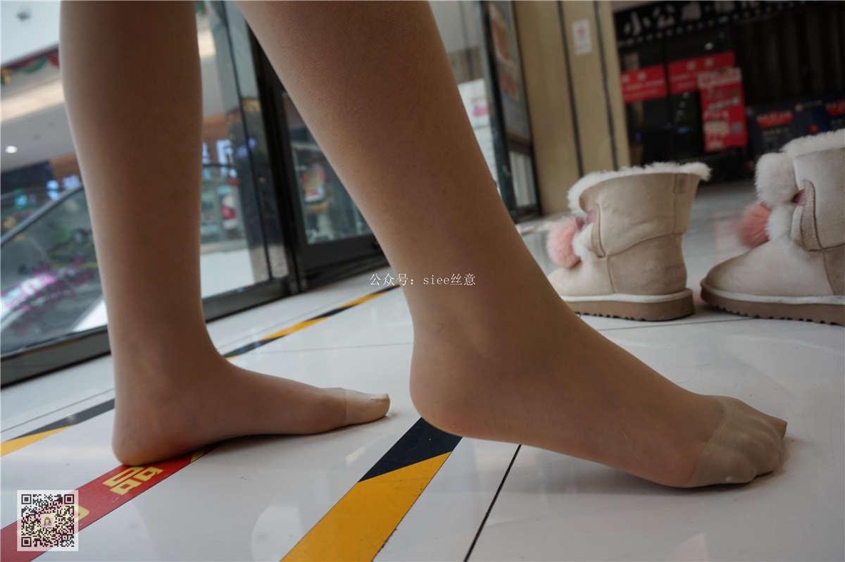 SIEE丝意 NO.041 曦曦 寒冬里的薄丝-日更街拍