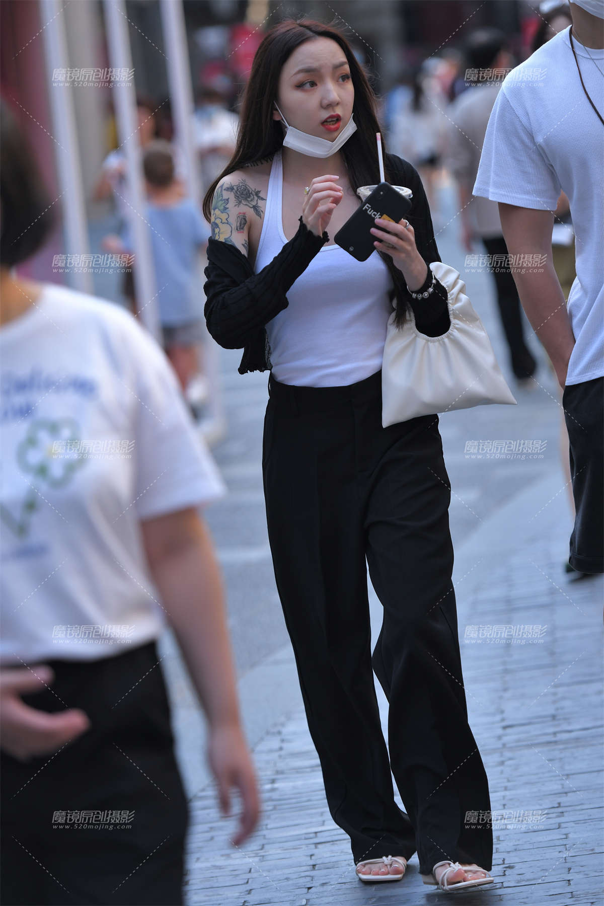 迎面走来-日更街拍