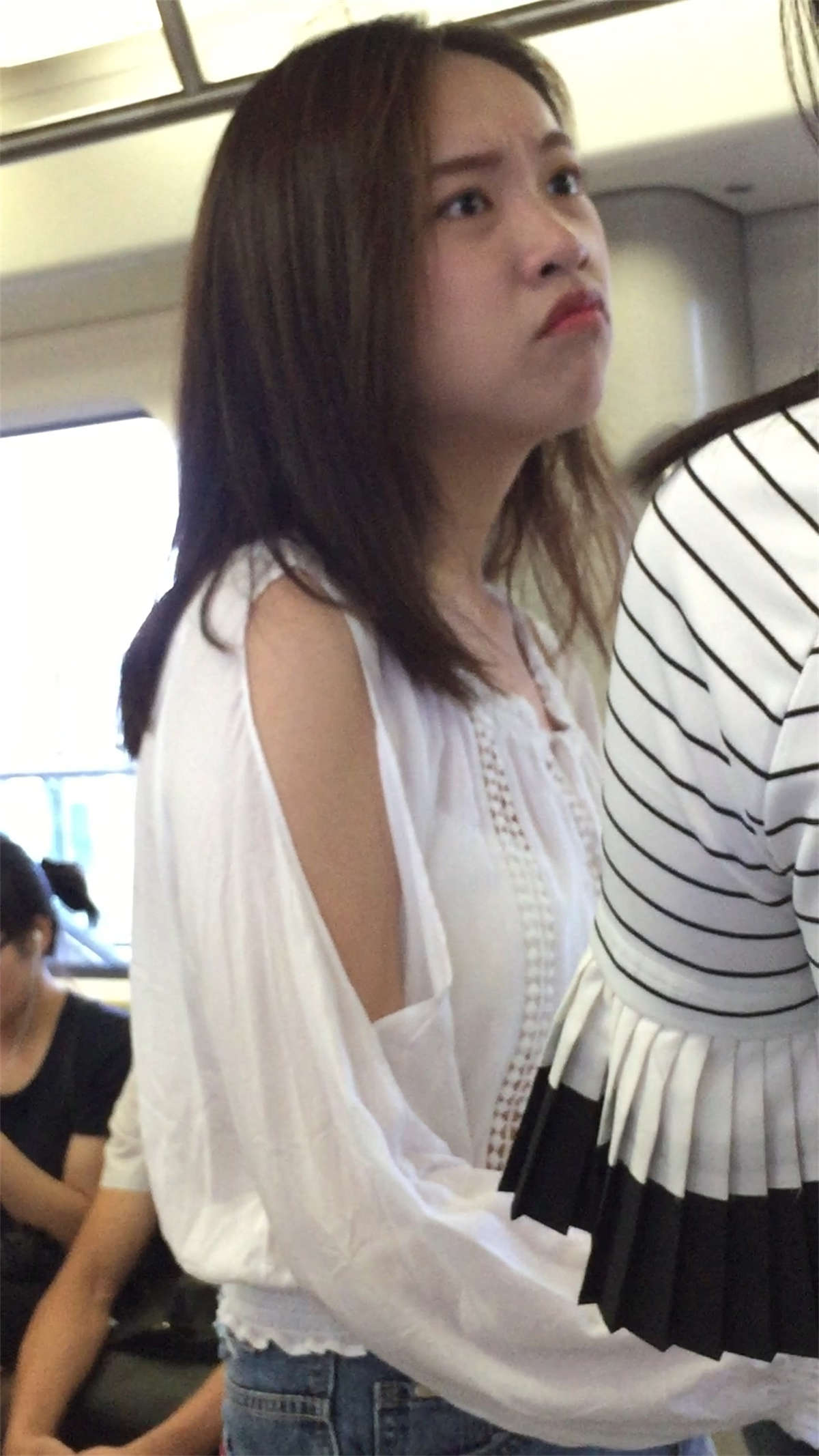 图片[2]-漂亮诱惑MM-日更街拍