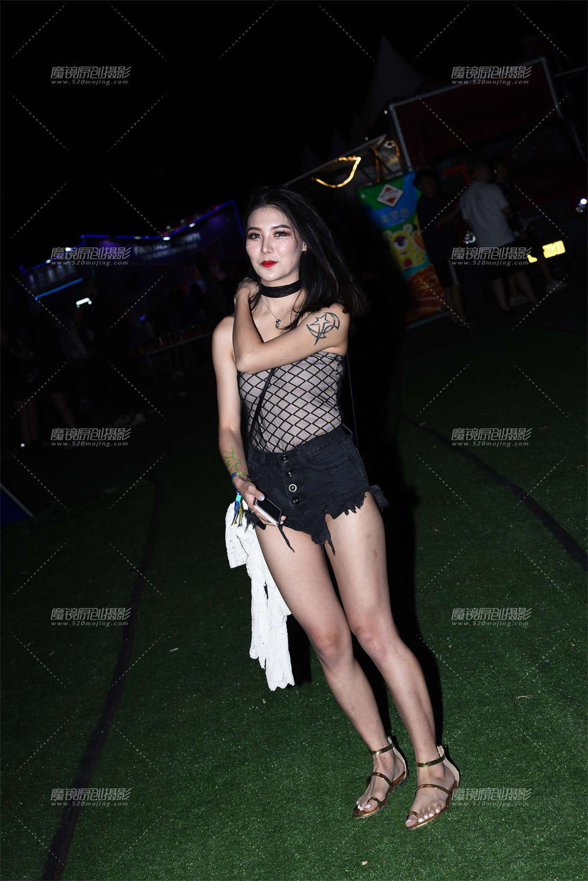 喜欢摆造型-日更街拍