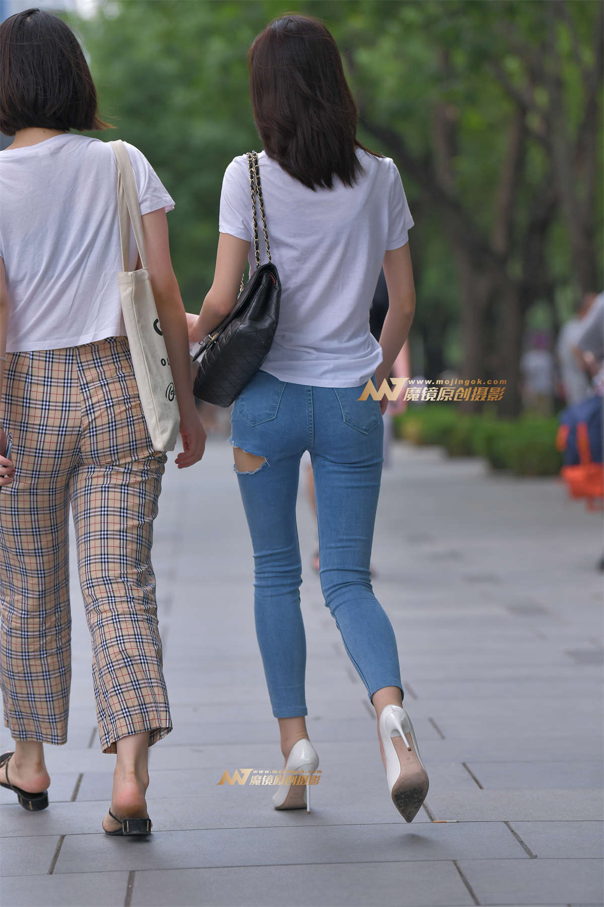 图片[2]-【红石赛贴】长腿牛仔裤高跟美女-日更街拍