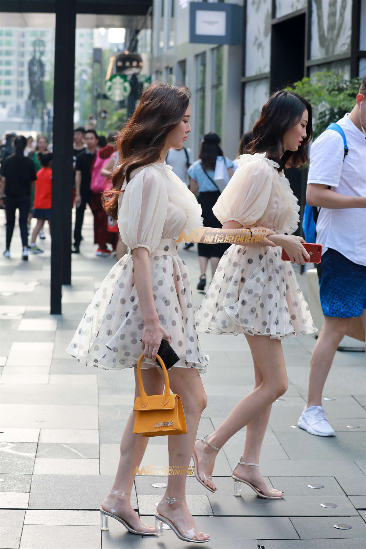 图片[2]-【凯恩赛贴】漂亮姐妹花 惹人喜爱-日更街拍