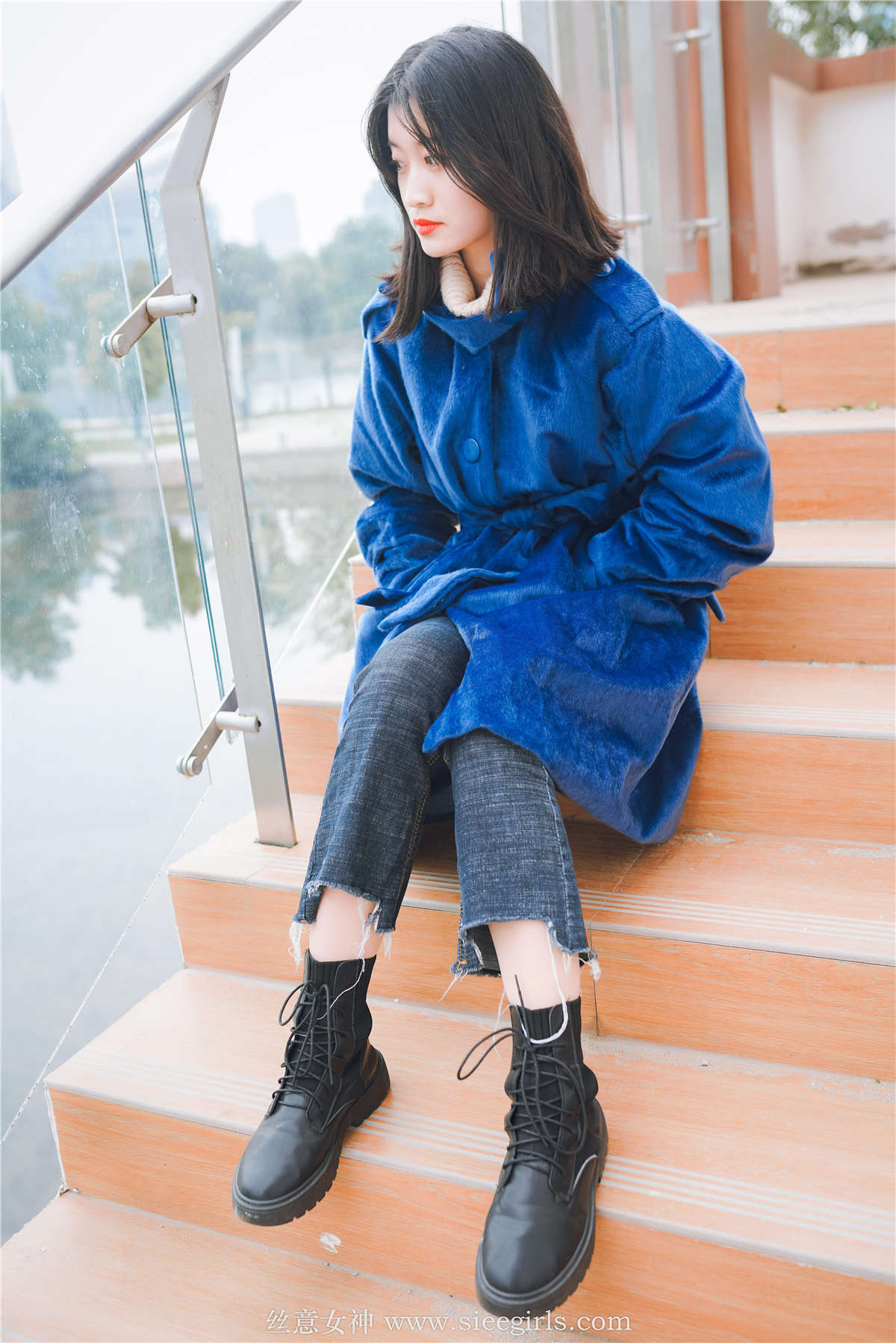 SIEE丝意 NO.380 含含&圆圆 镜中姐妹-日更街拍