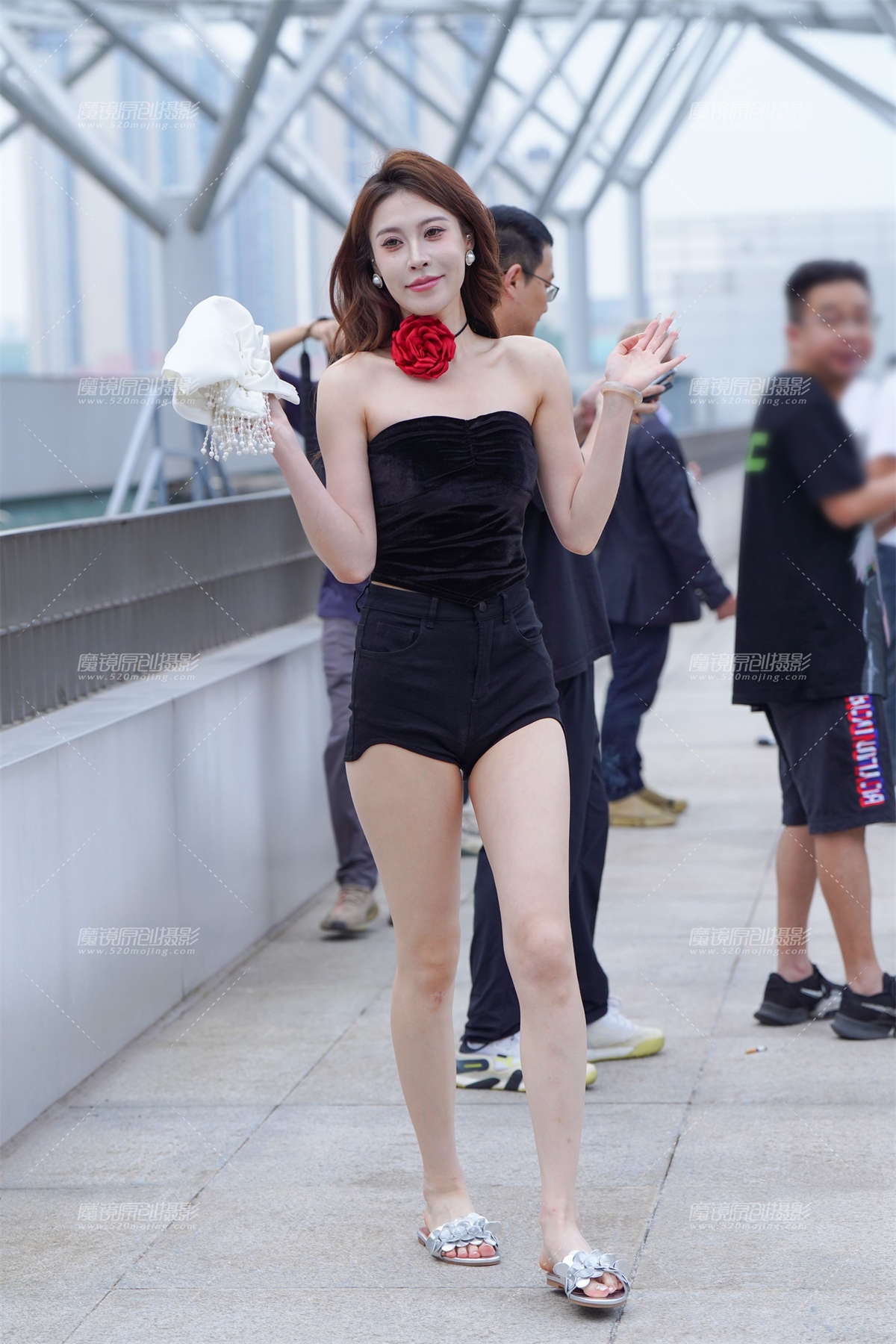 图片[2]-热裤长腿-日更街拍