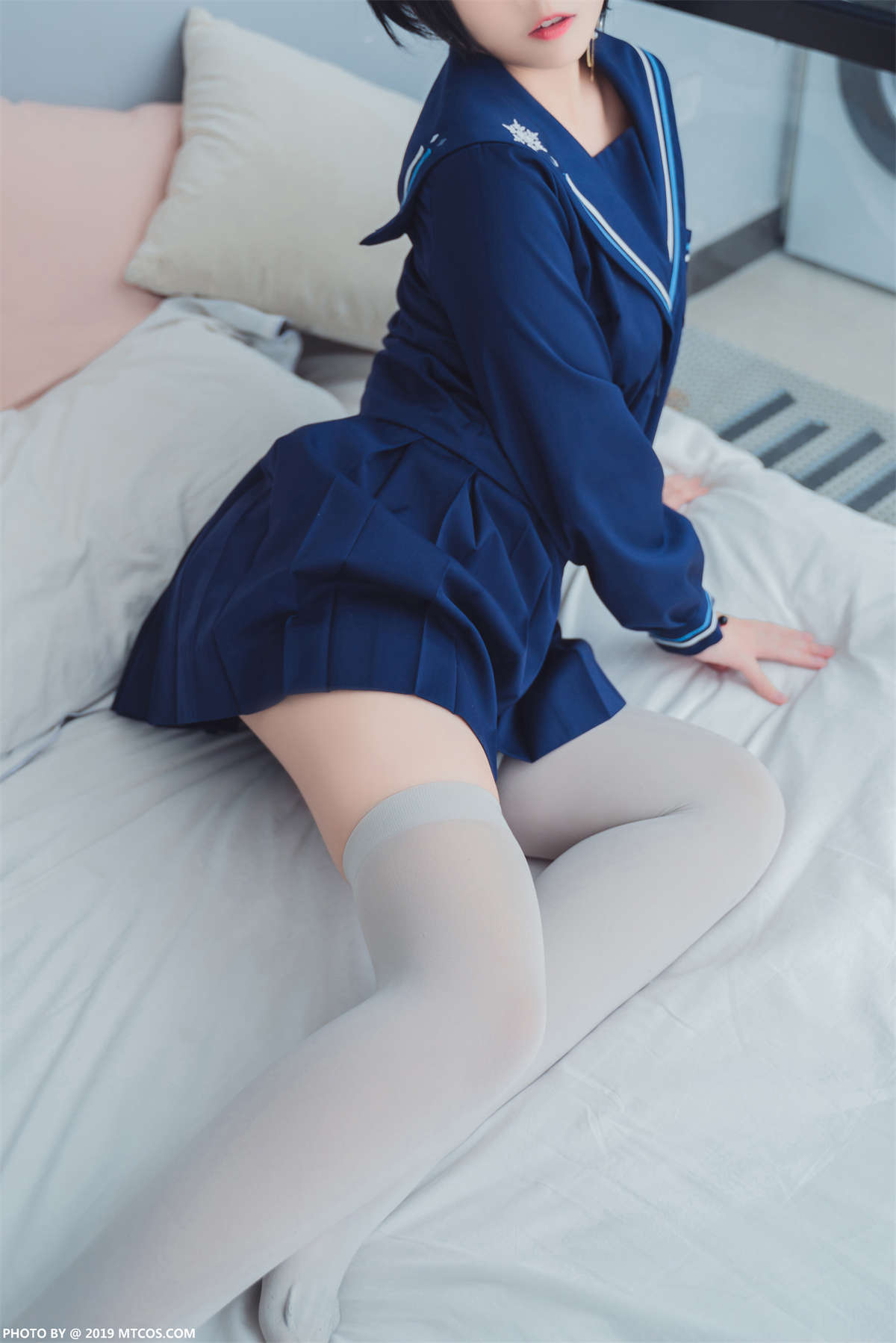 喵糖映画 VOL.010 大眼JK妹-日更街拍