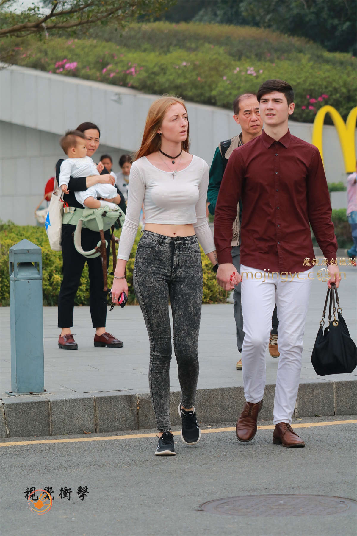 长腿紧身裤-日更街拍