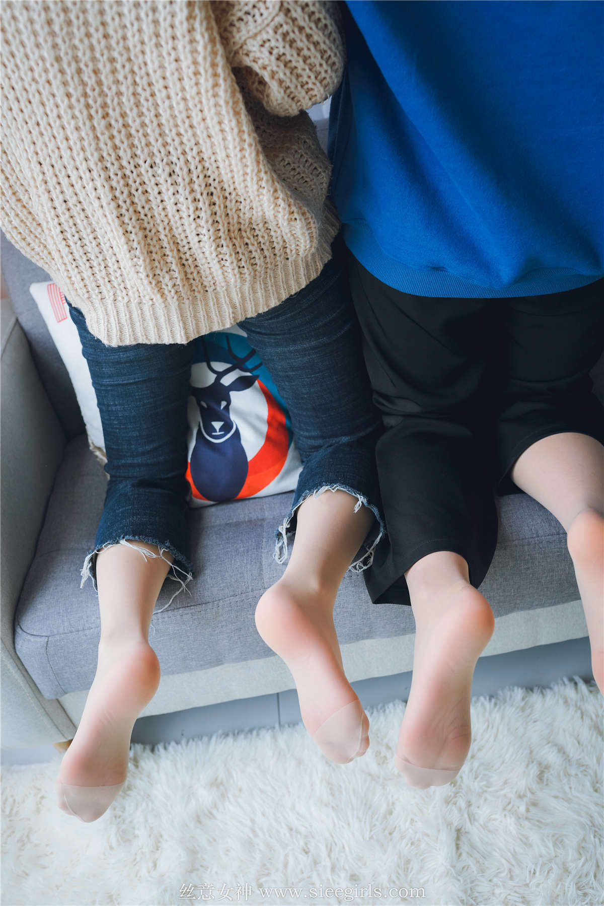 图片[2]-SIEE丝意 NO.381 含含&圆圆 镜中姐妹（下）-日更街拍