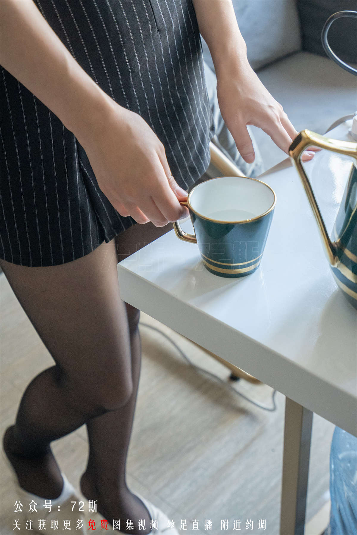 图片[2]-72斯丝足写真 NO.002 我的新室友第二集-日更街拍
