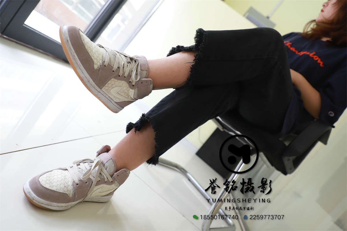 誉铭传媒 2019-第5期-日更街拍