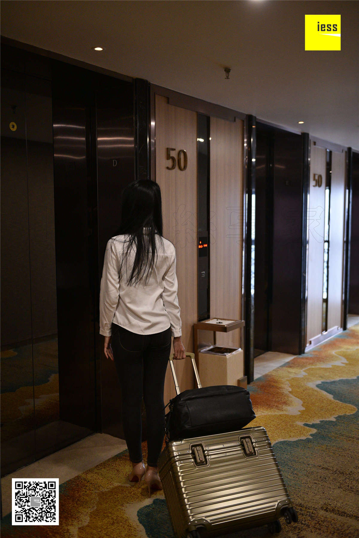 图片[2]-IESS异思趣向 魔鬼周三特刊15期 你好，你的外卖到了-日更街拍